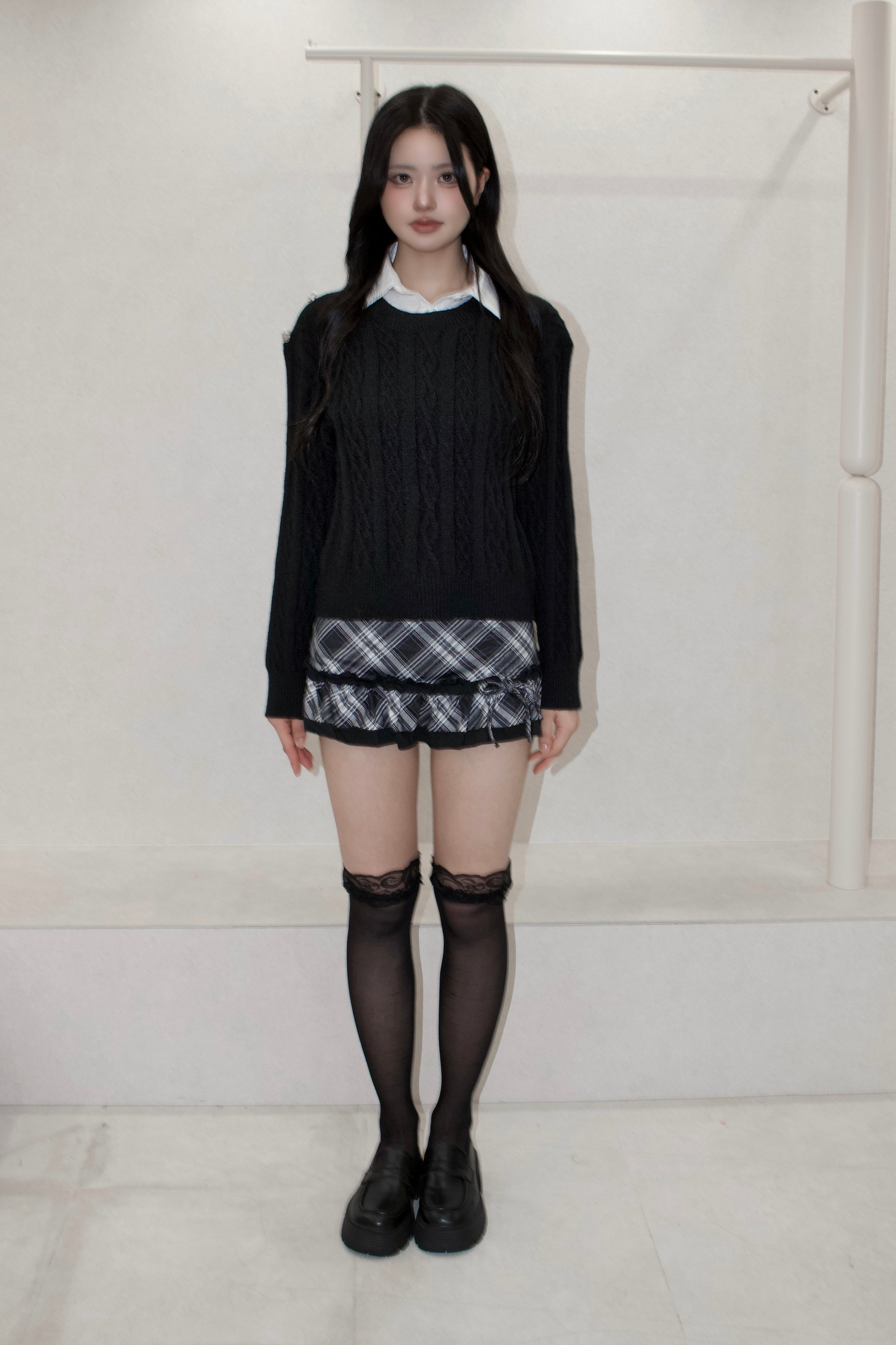 Chérie Collar Knit.