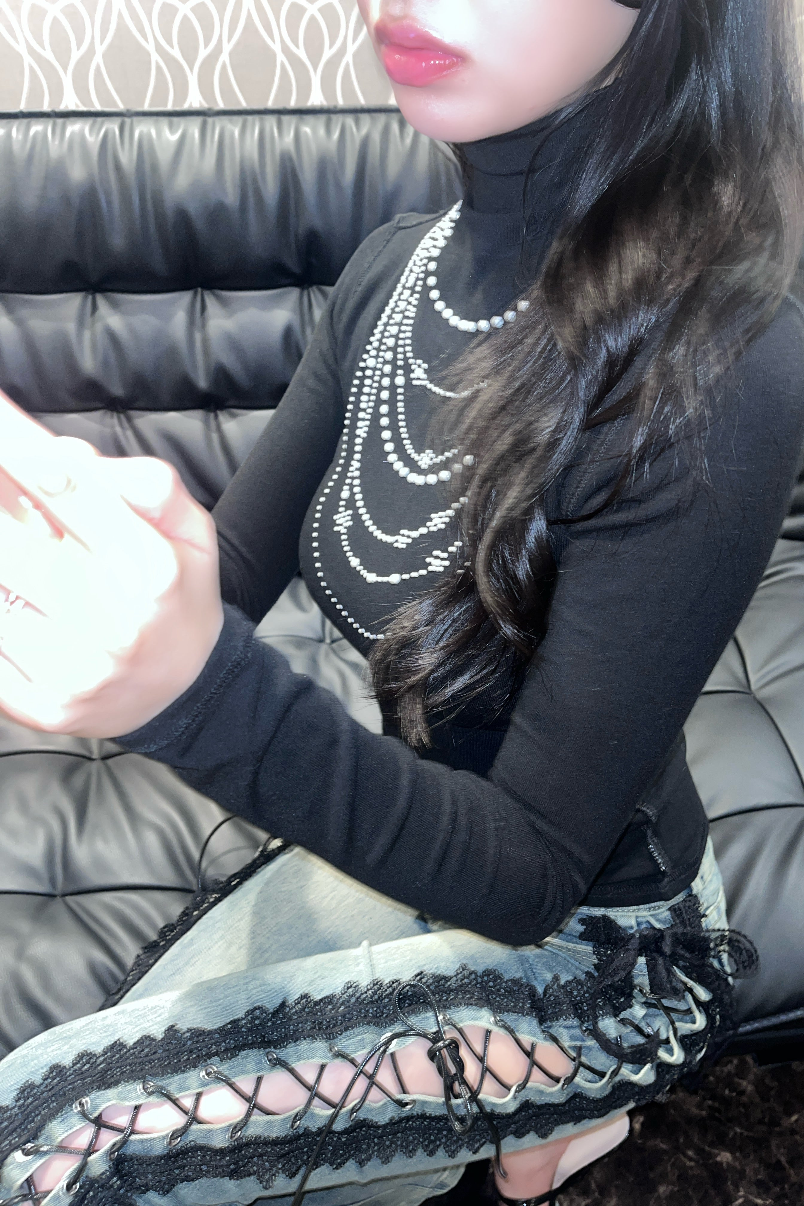 Pearl bijou tops.