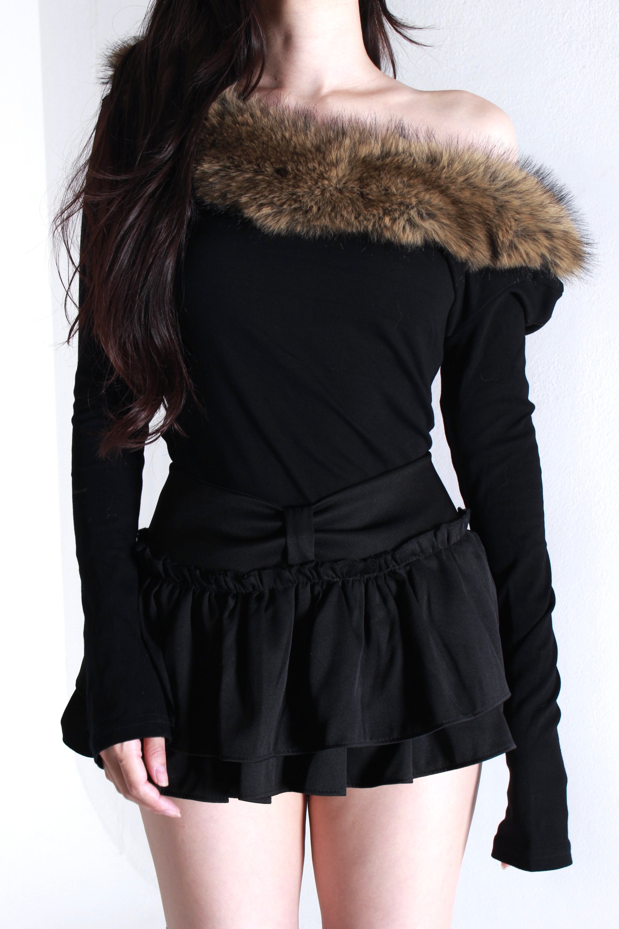 fluffy shoulder tops.