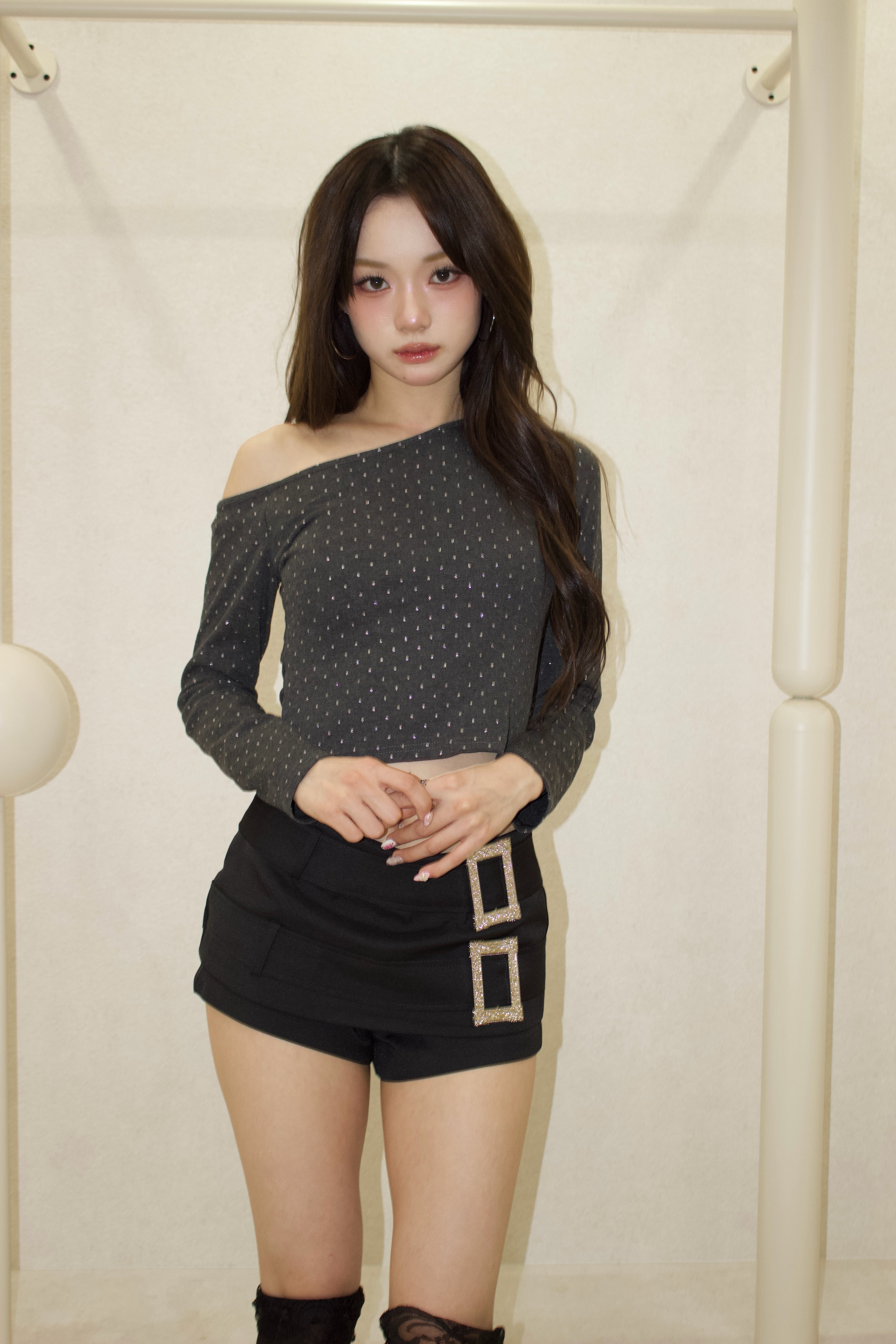 asym noir tops.