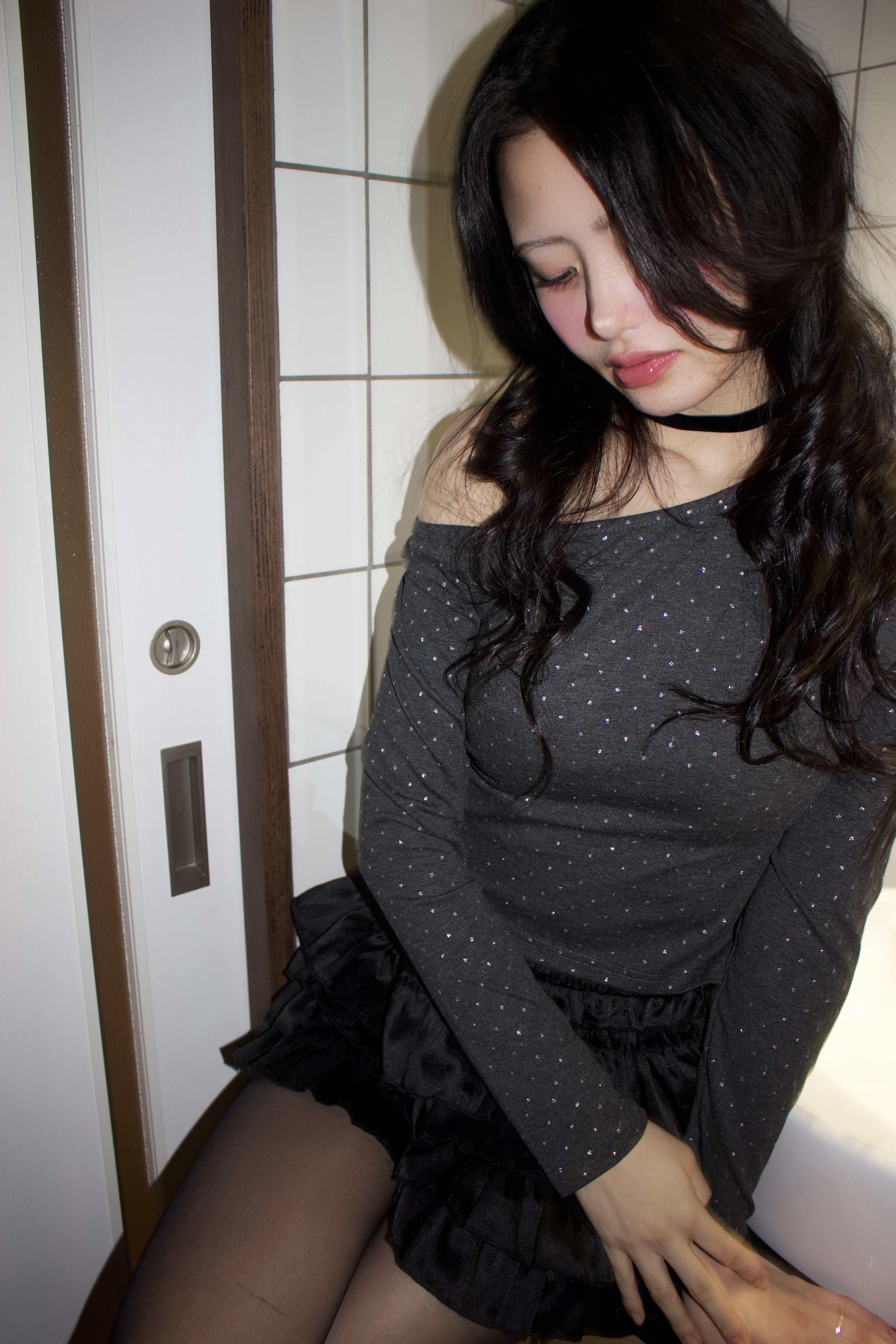 asym noir tops.