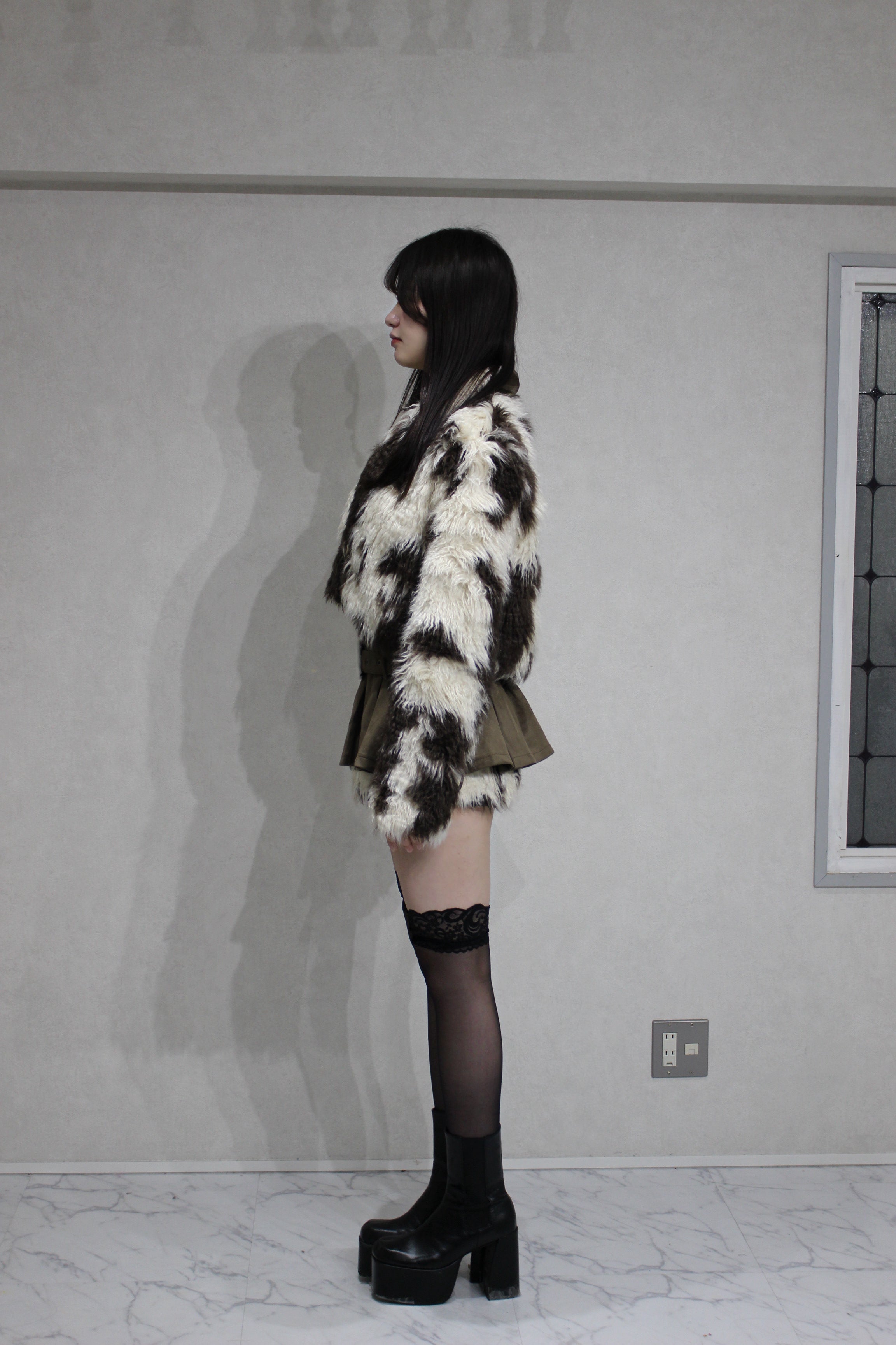 curly faux fur set-up.