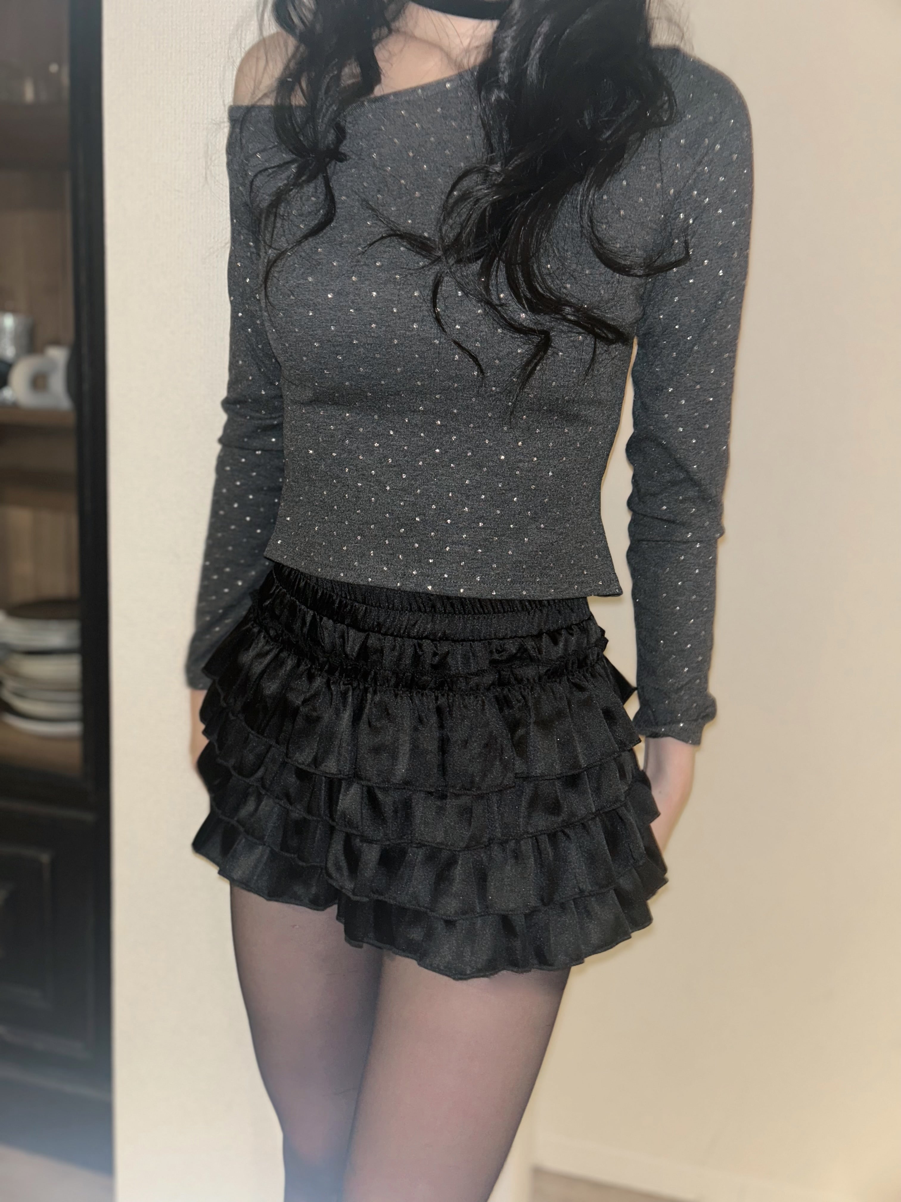 asym noir tops.
