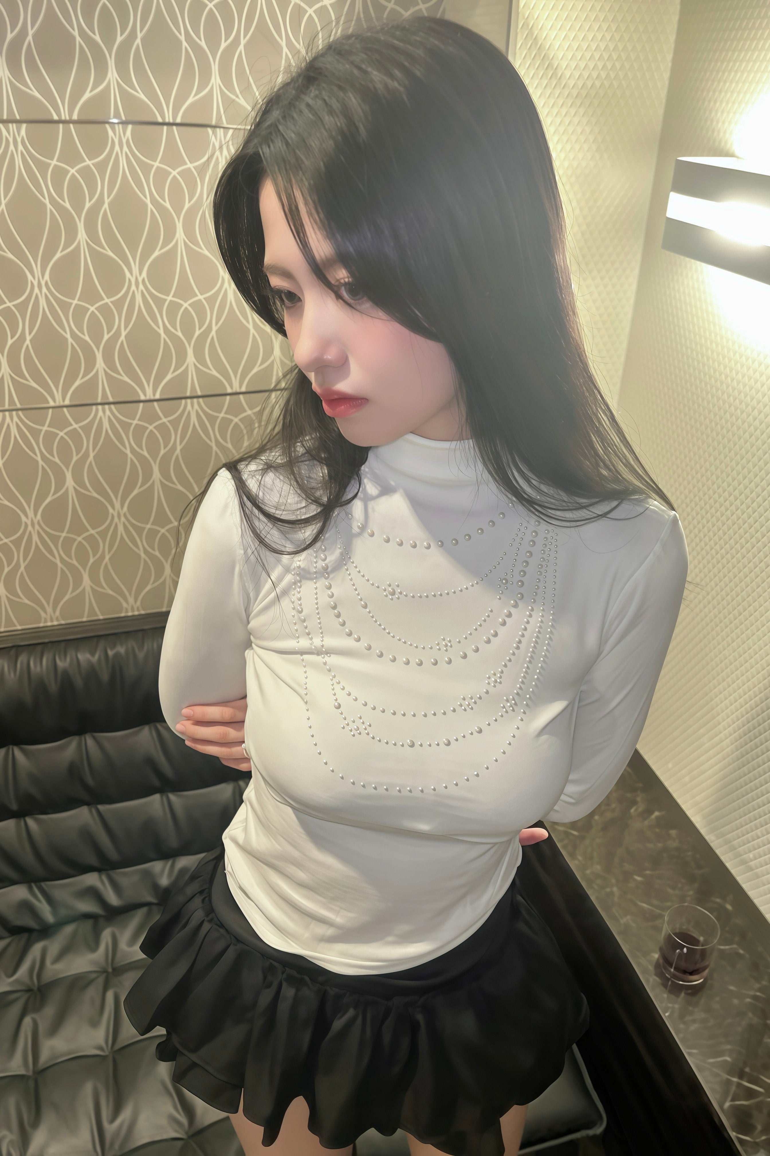 Pearl bijou tops.