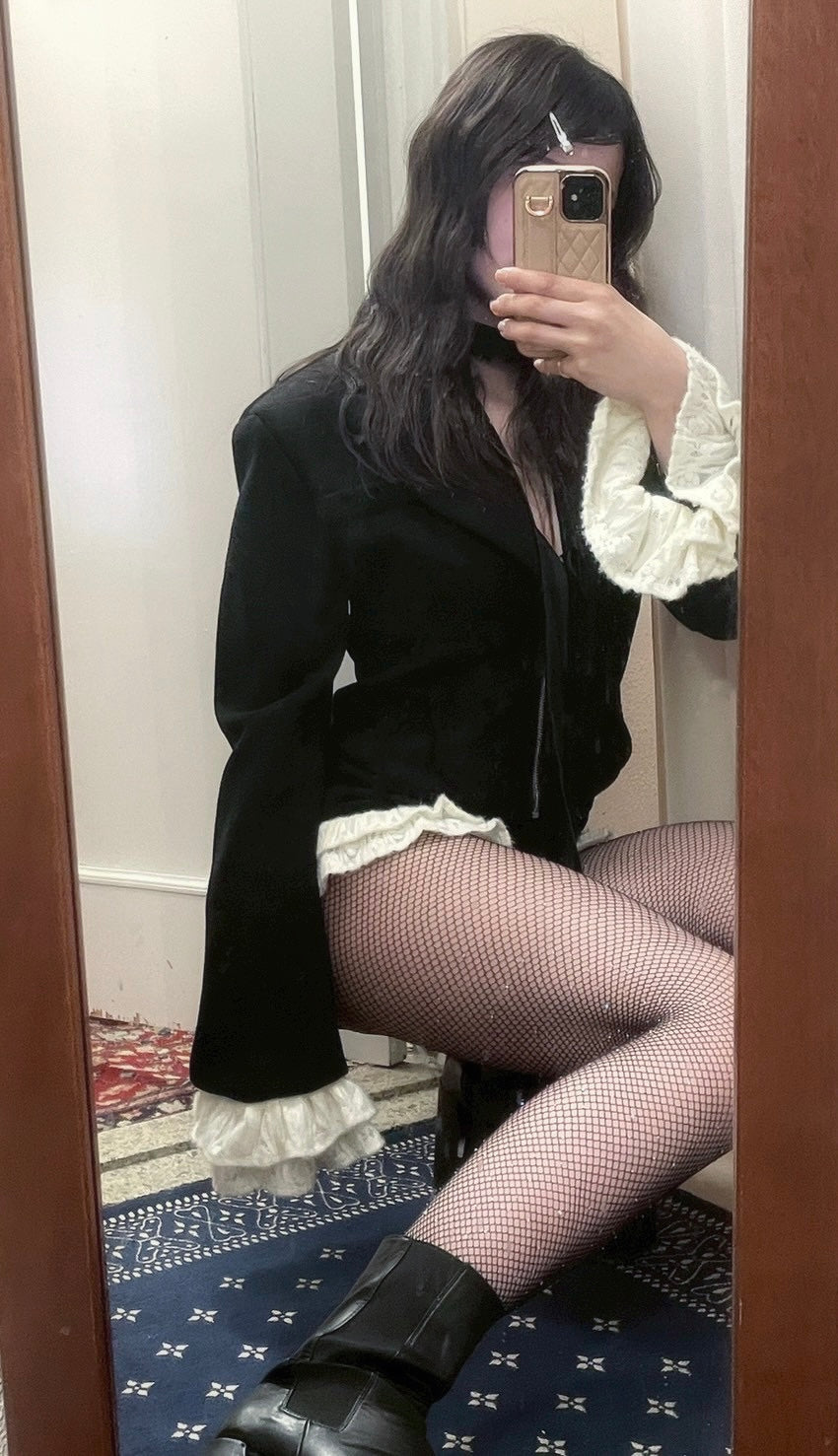 frill lady set-up.