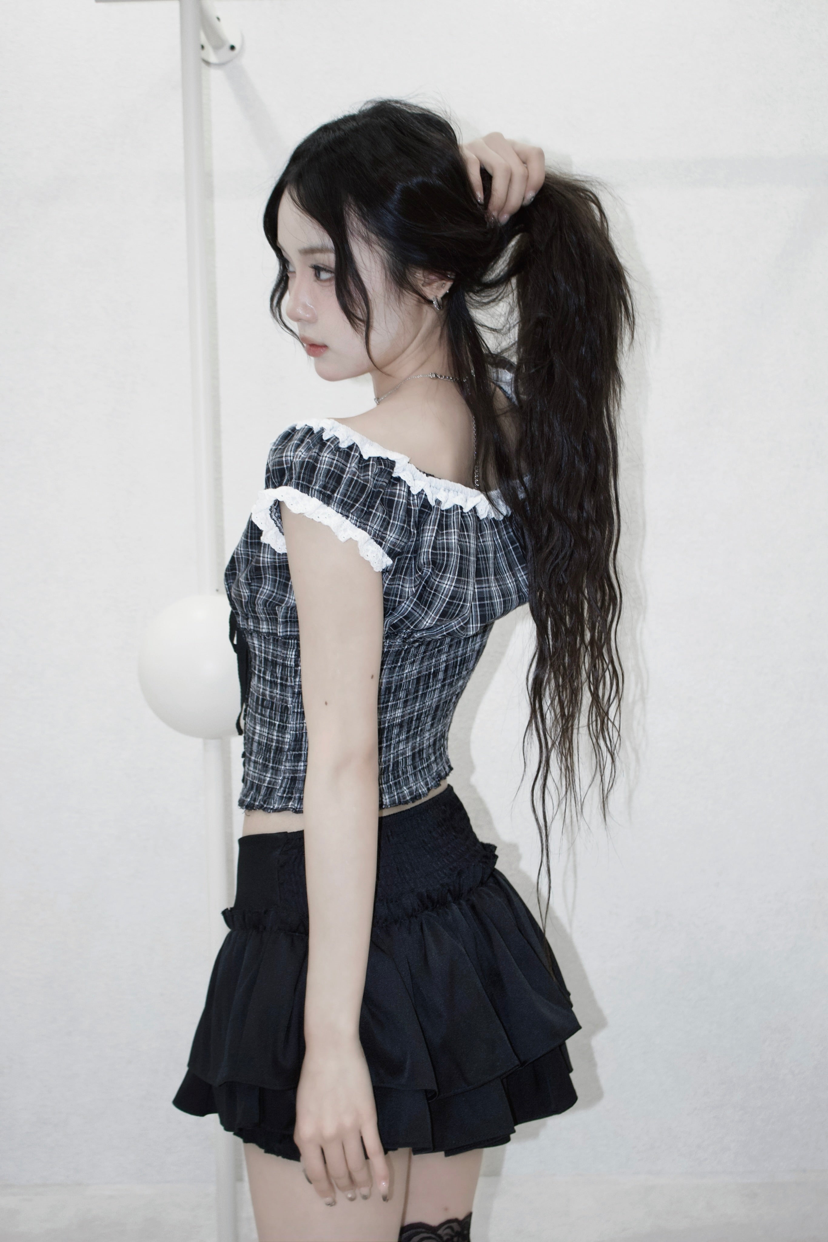 noire check tops.