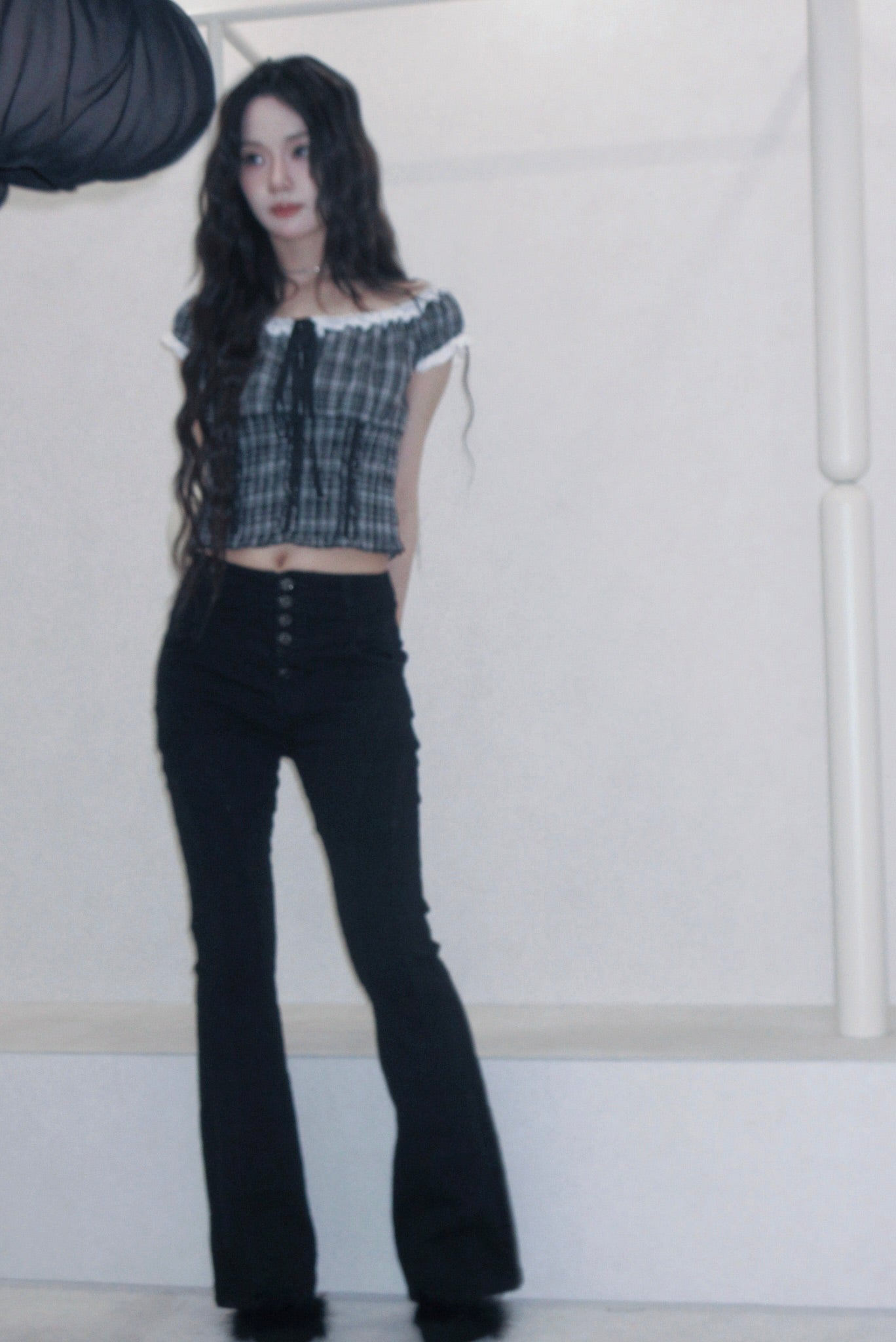 noire check tops.