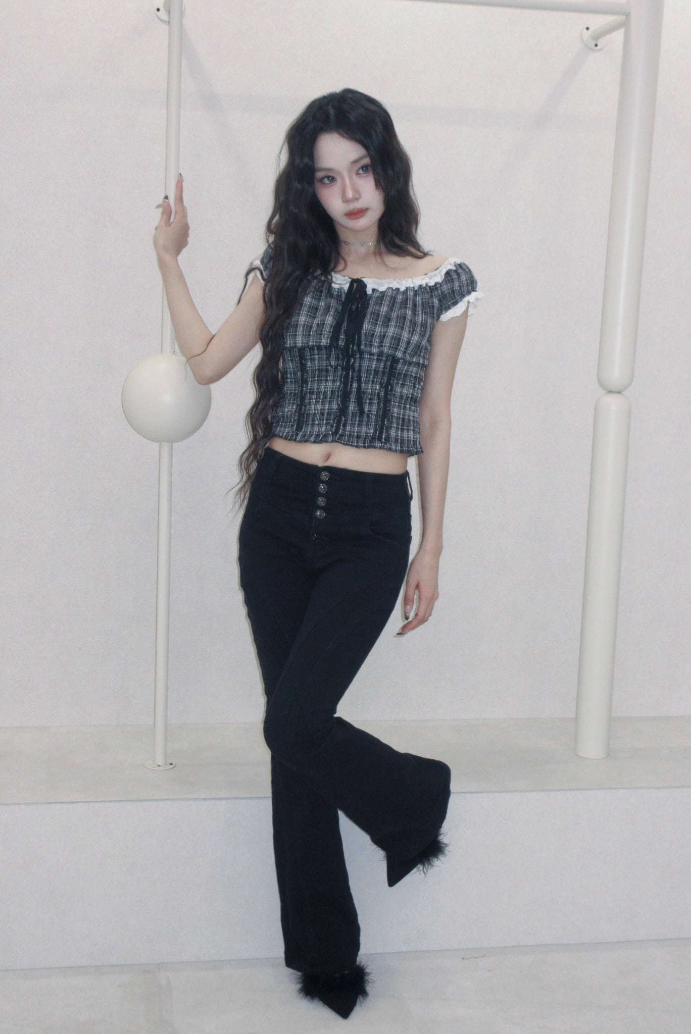 noire check tops.