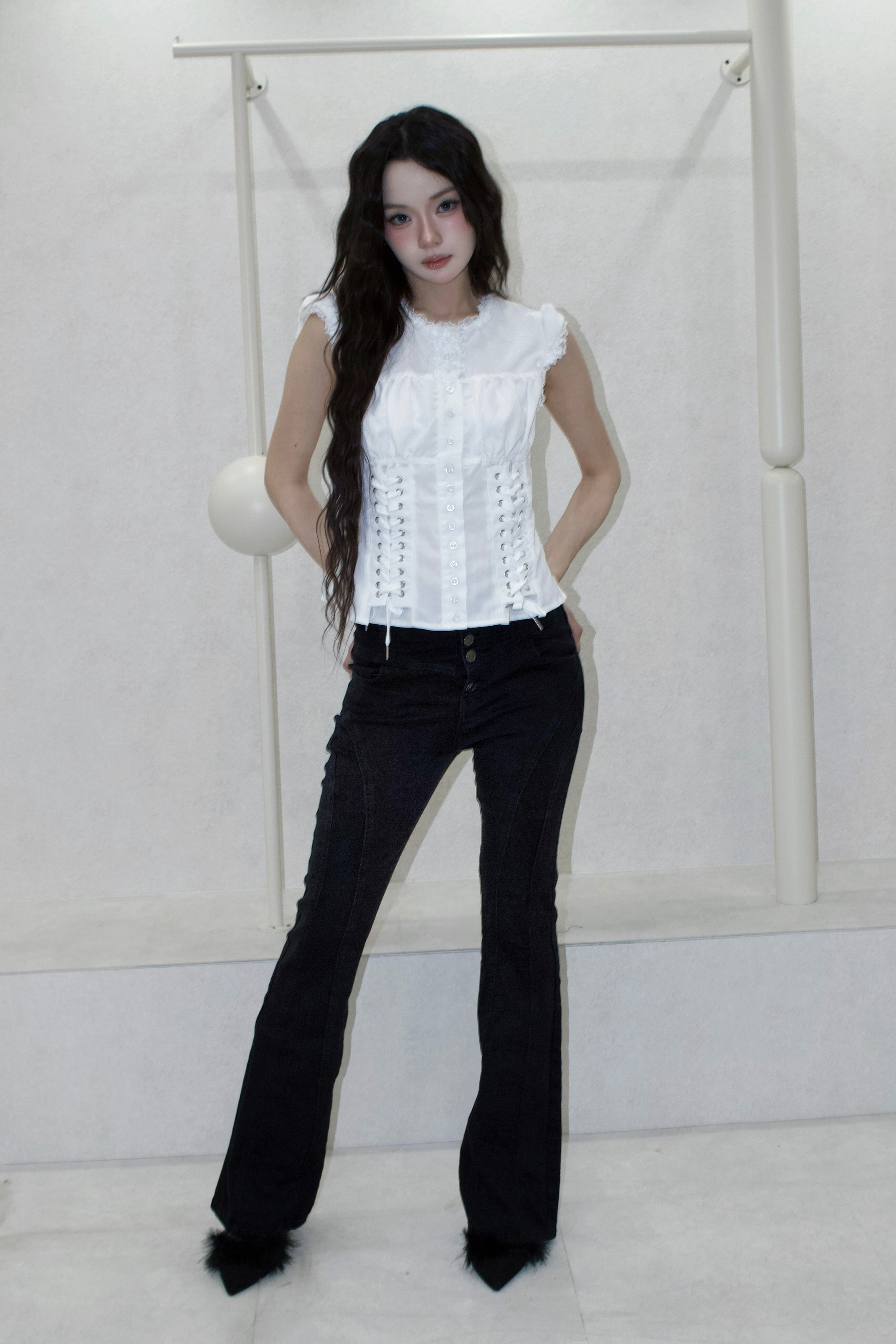 noire line denim.
