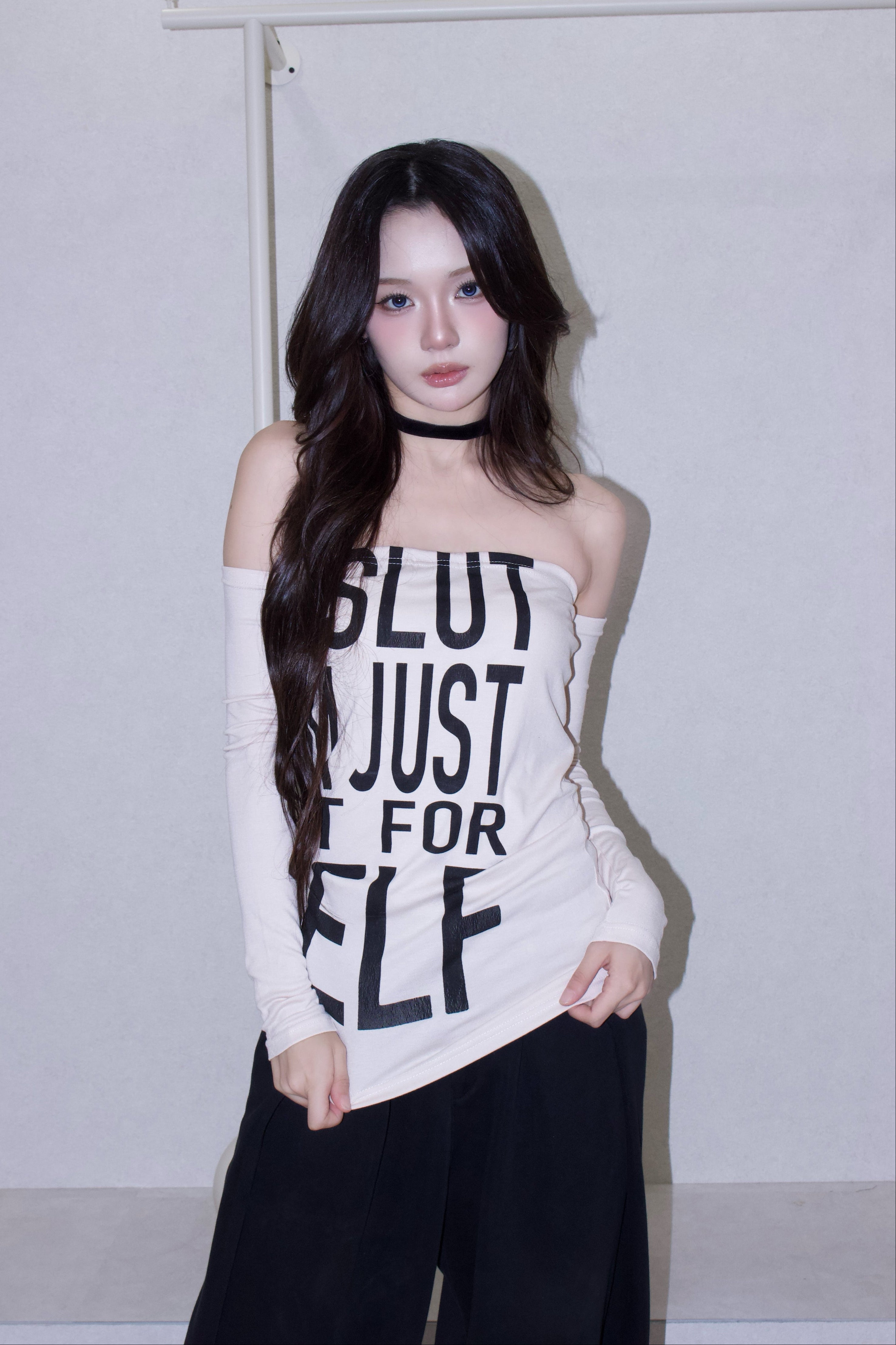 attitude logo tops.