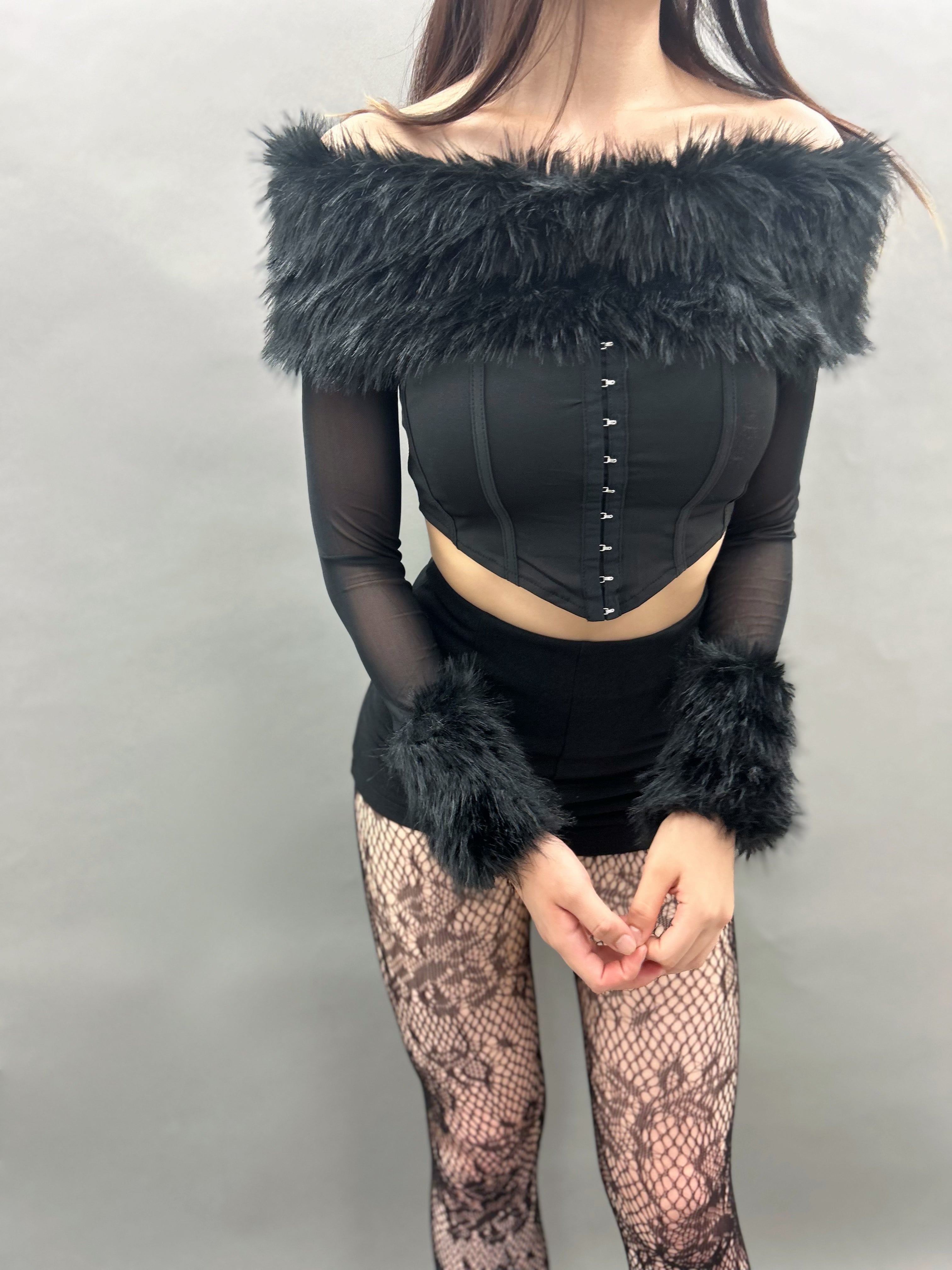 far×off-shoulder corset.