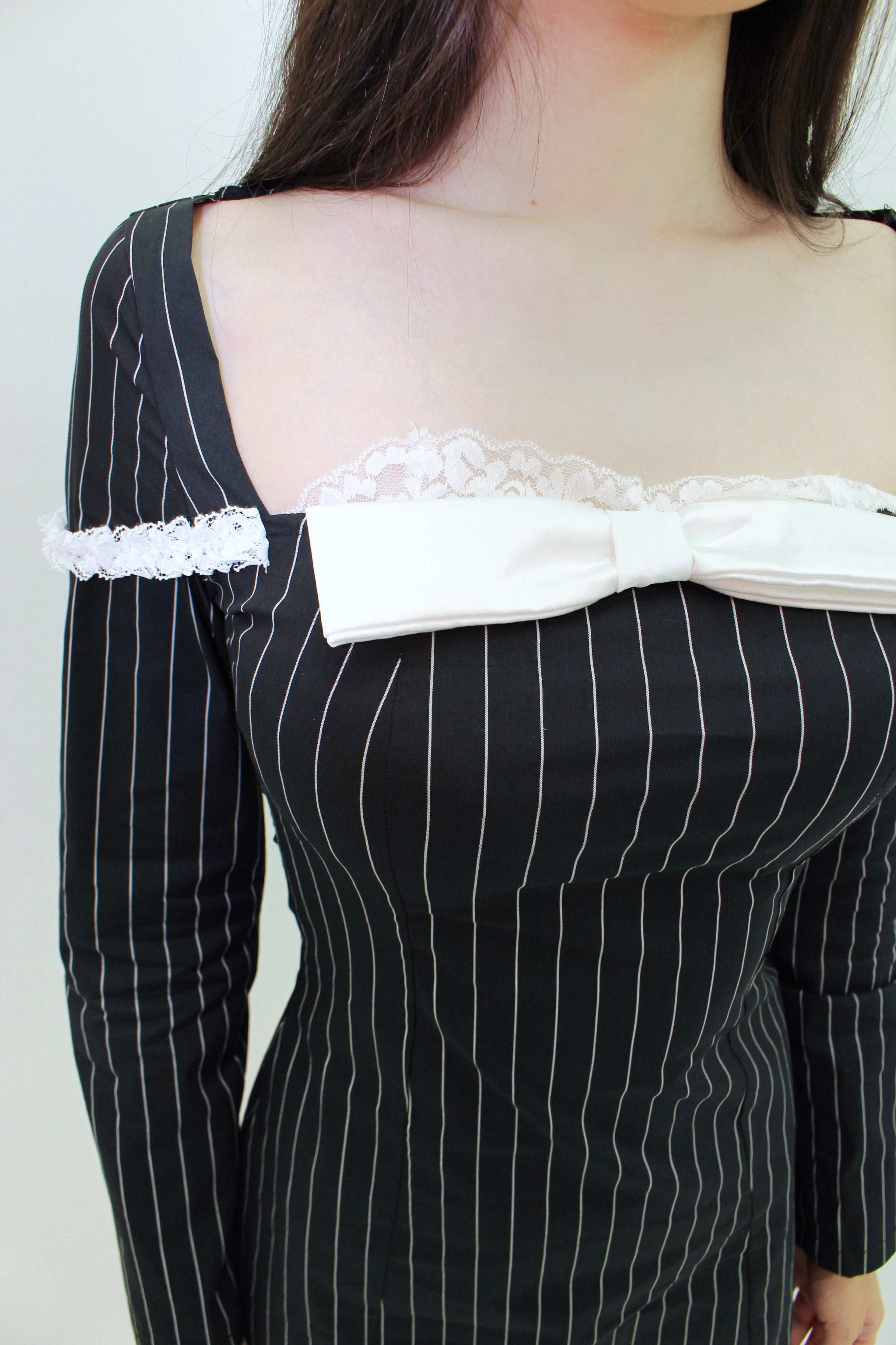 ribbon stripe one-piece.