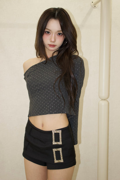 asym noir tops.