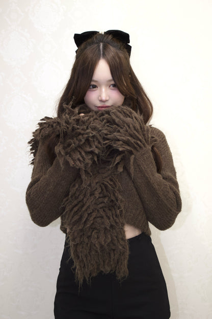 neck drape cardigan.