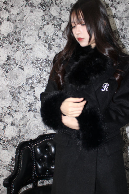 &quot;R&quot; tailored coat.