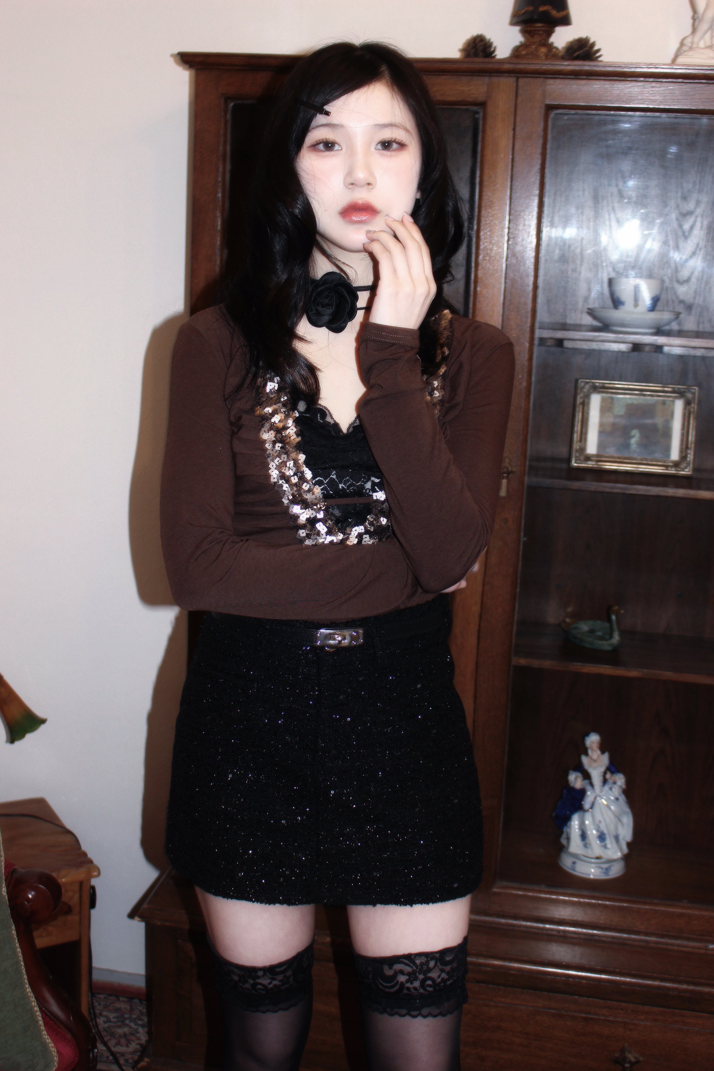 chestnut sequins tops.