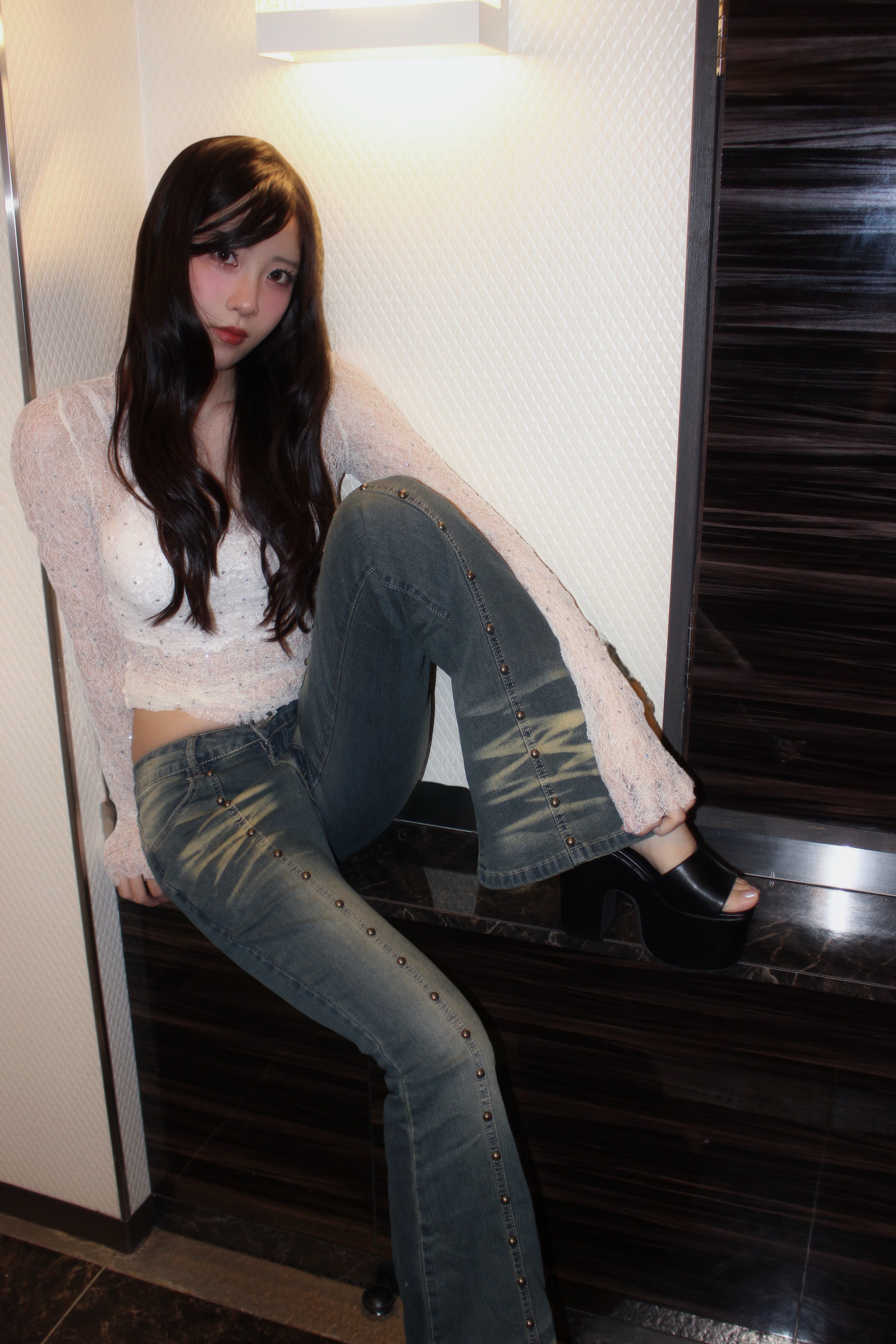 flare stud jeans.