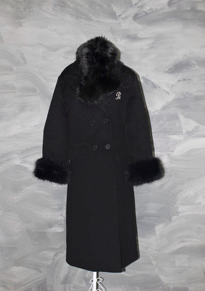 &quot;R&quot; tailored coat.