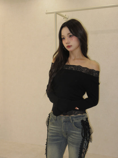 muse en lace off-shoulder.