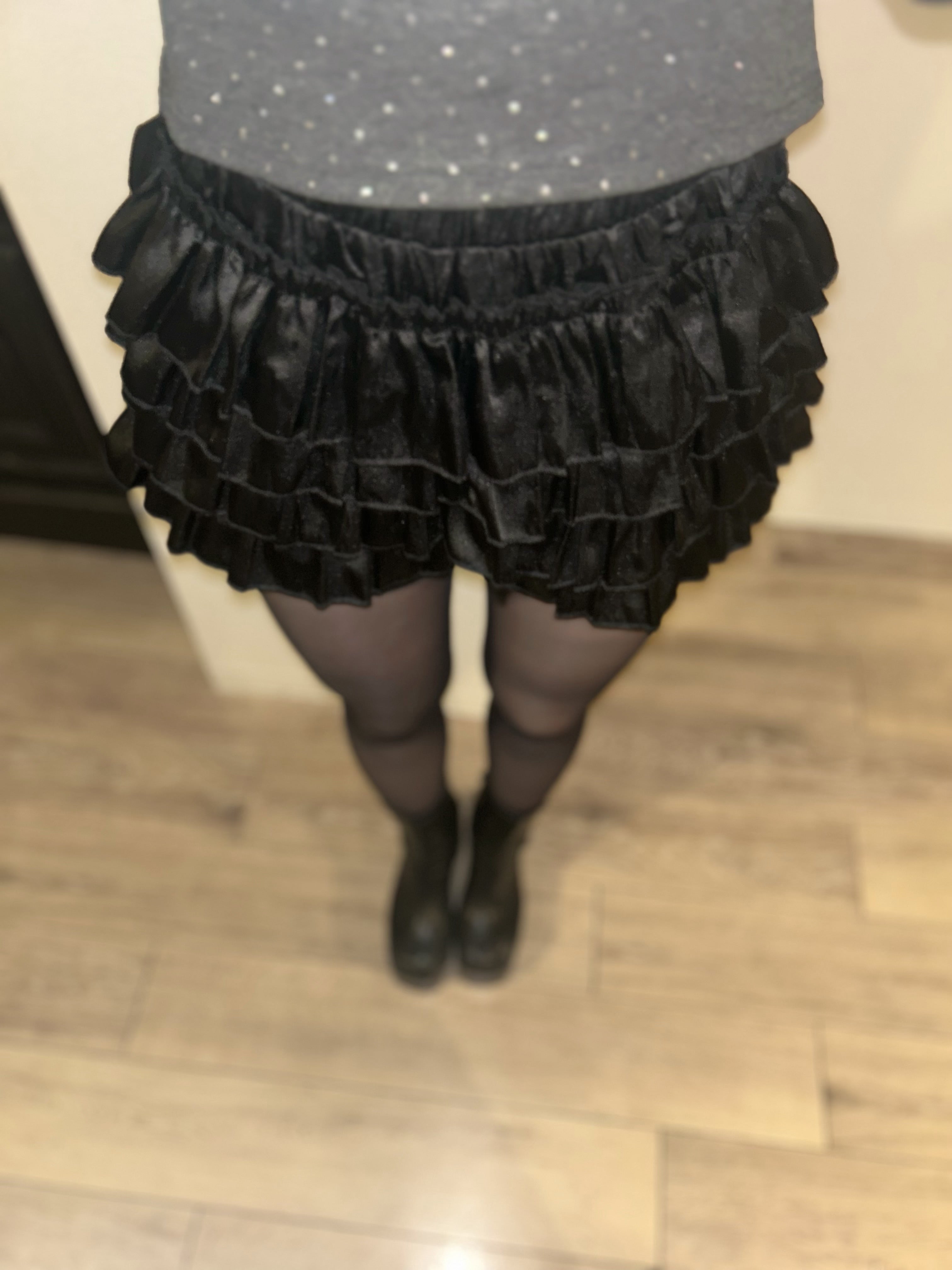doll frill mini skirt.