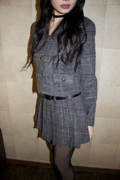 Classic tailored set.