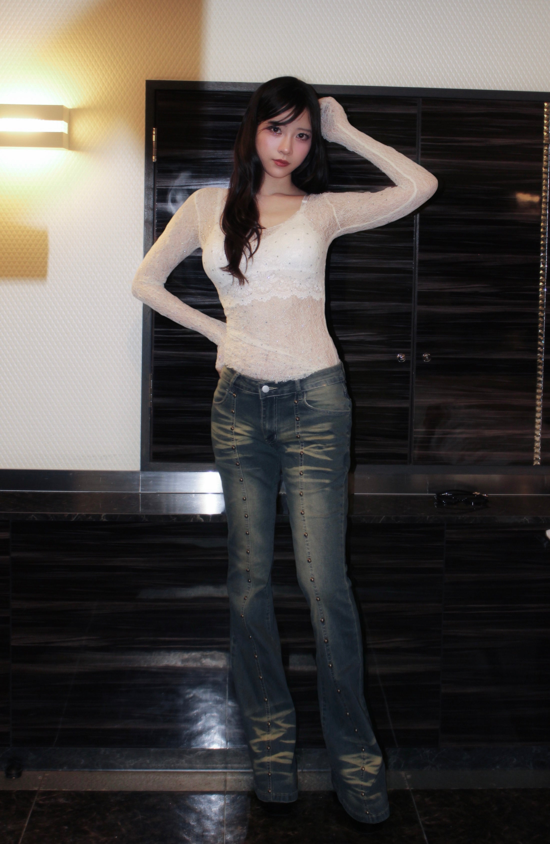 flare stud jeans.