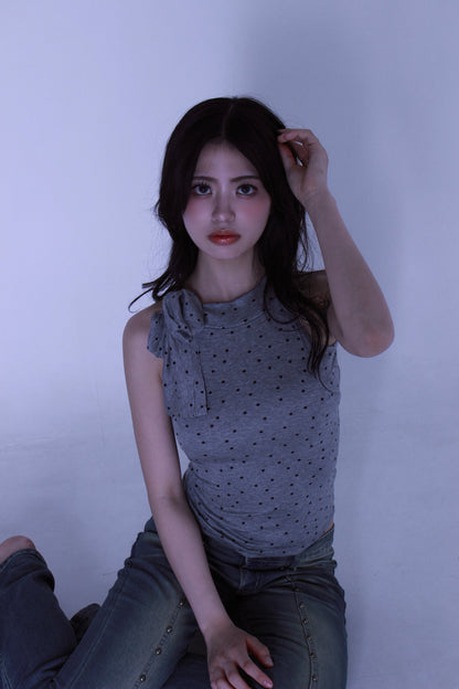 ribbon dot tops.