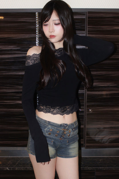 muse en lace one shoulder.
