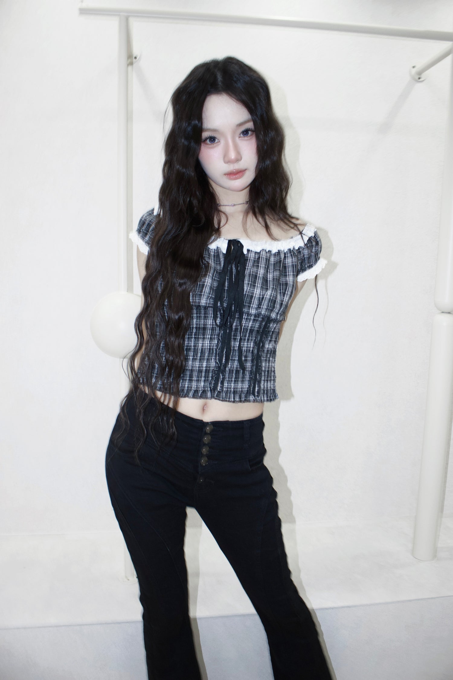 noire check tops.