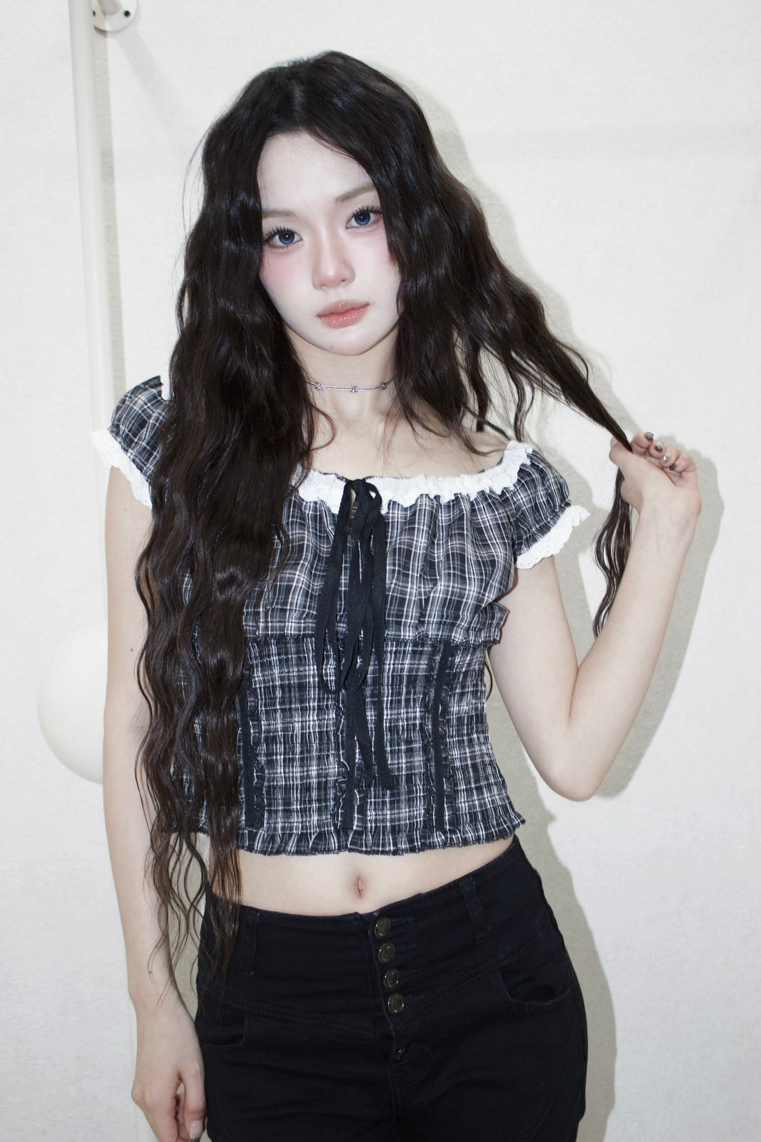 noire check tops.