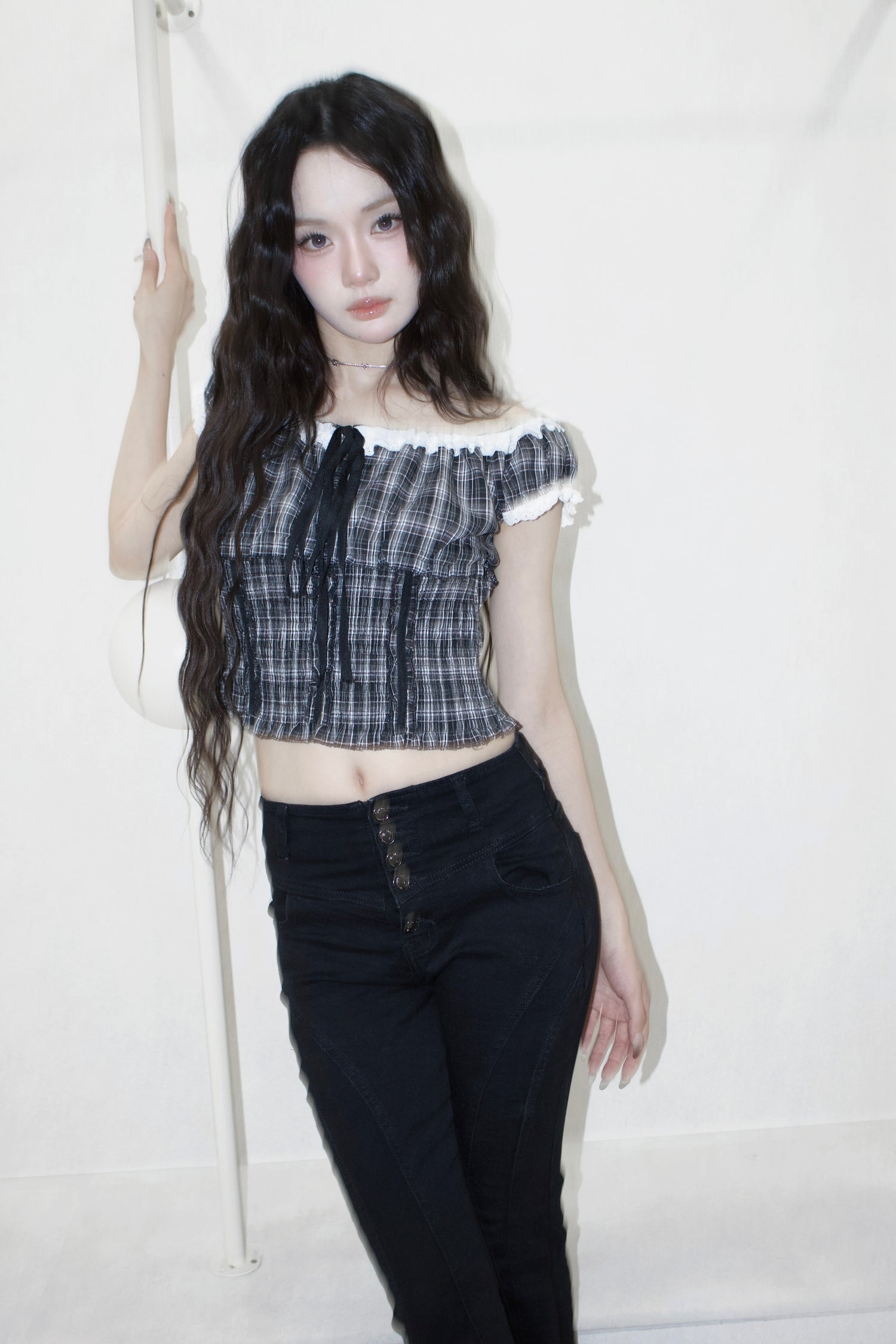 noire check tops.
