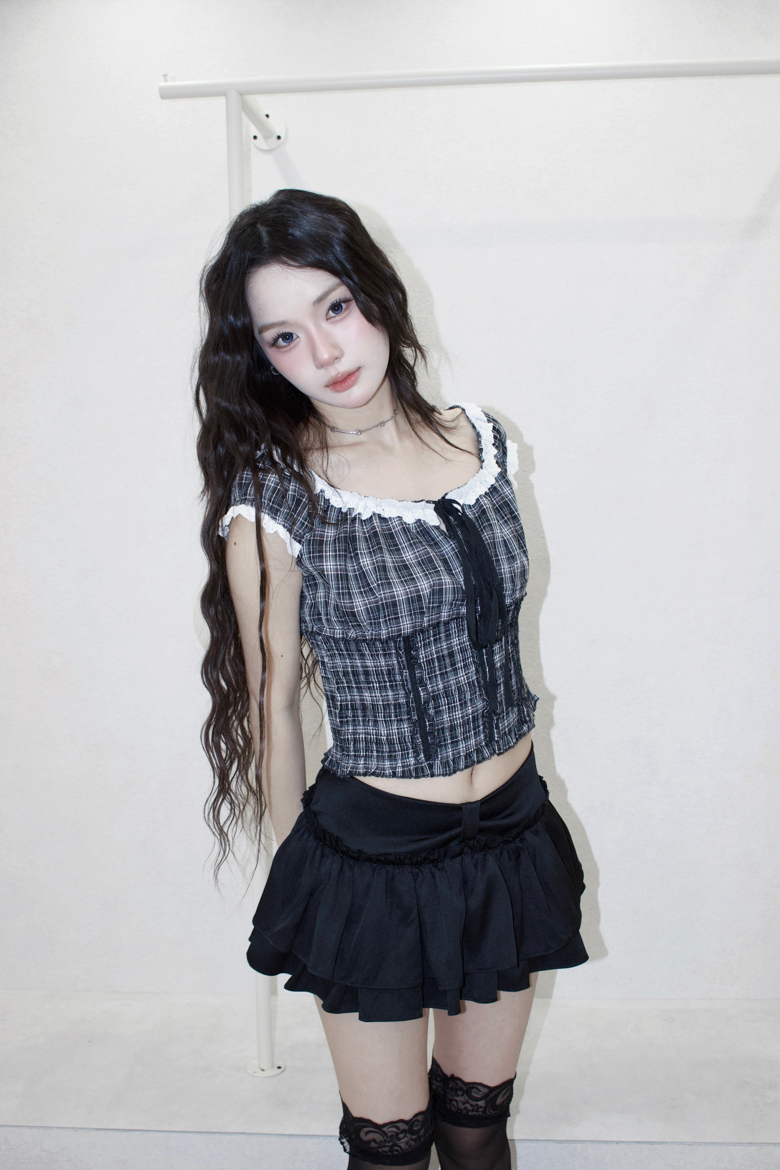 noire check tops.