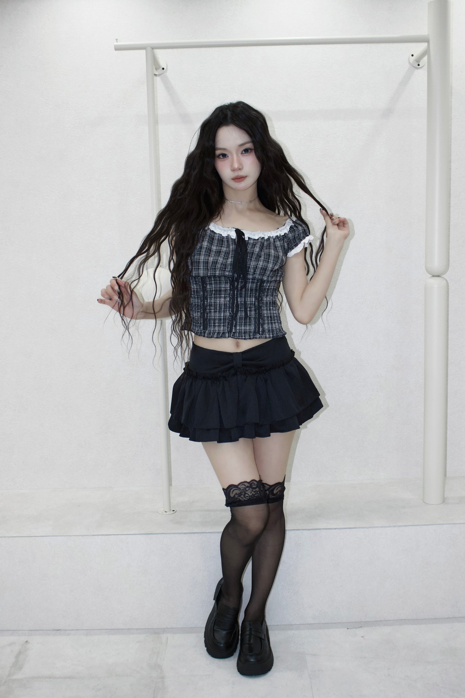 noire check tops.