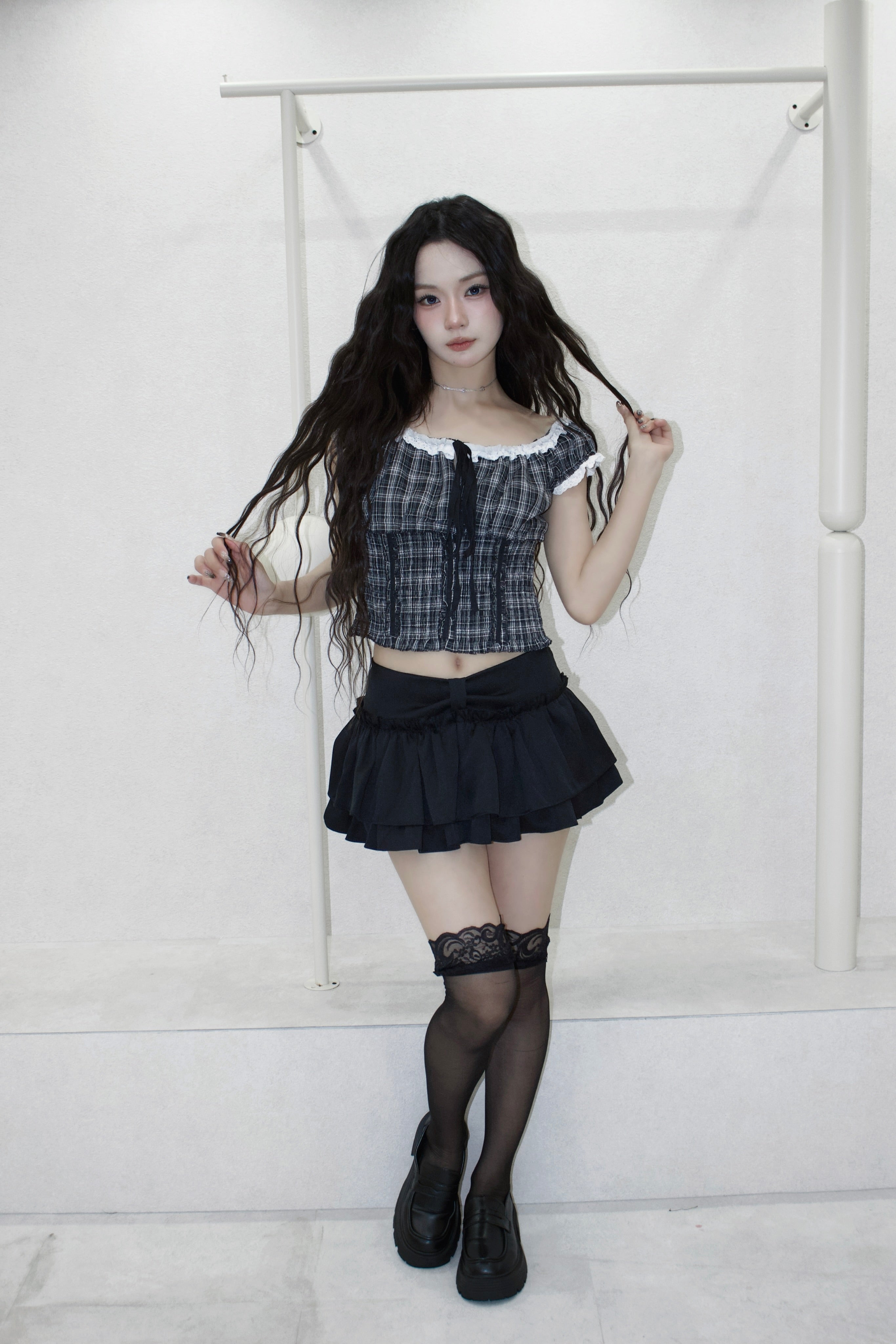 noire check tops.