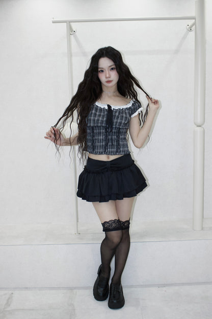 noire check tops.