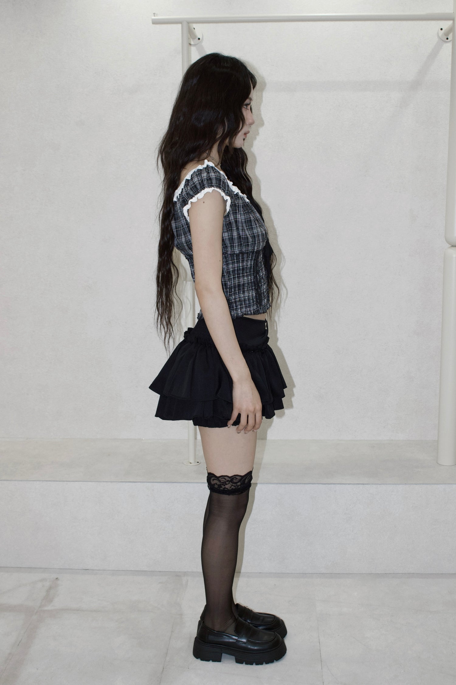 noire check tops.