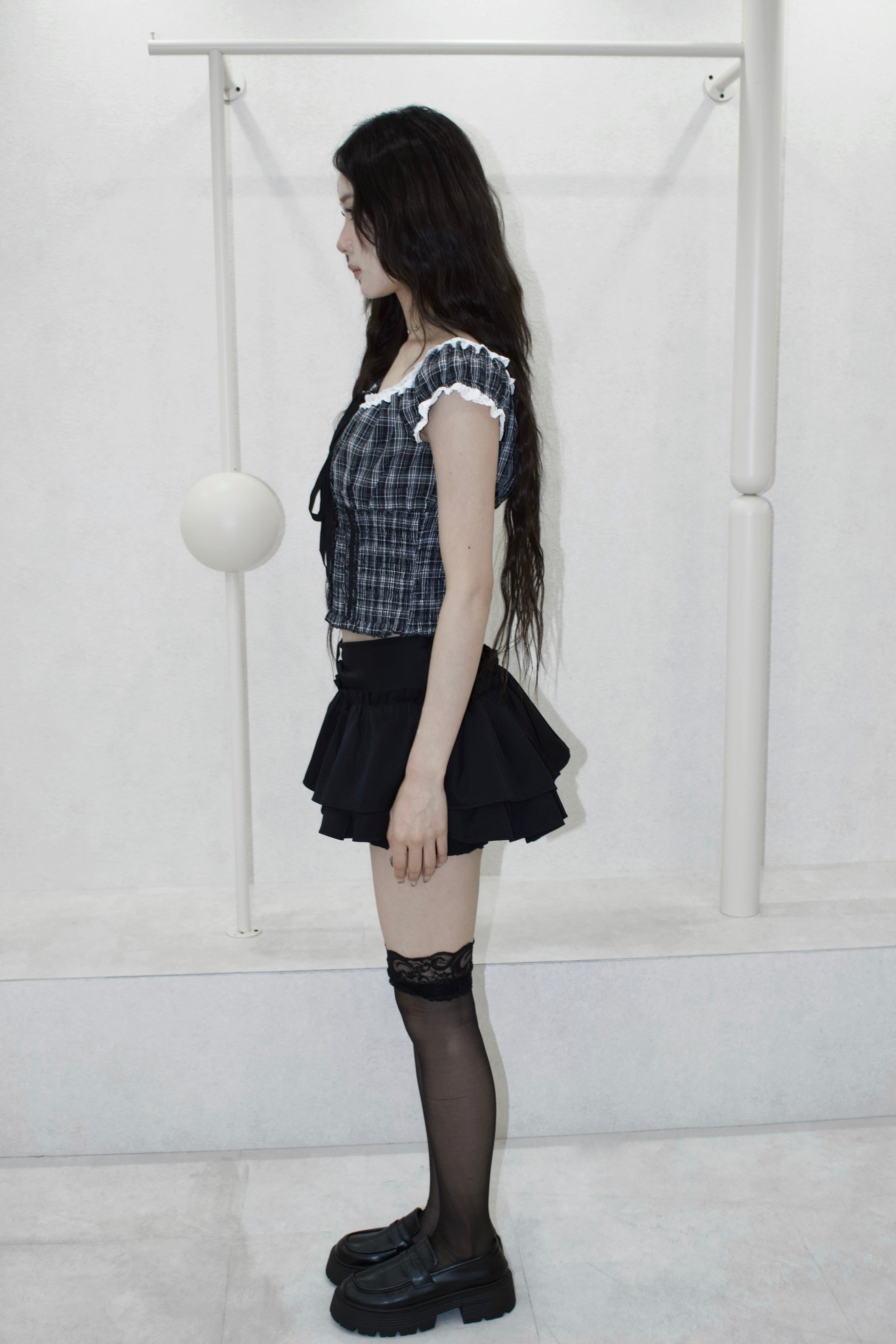 noire check tops.