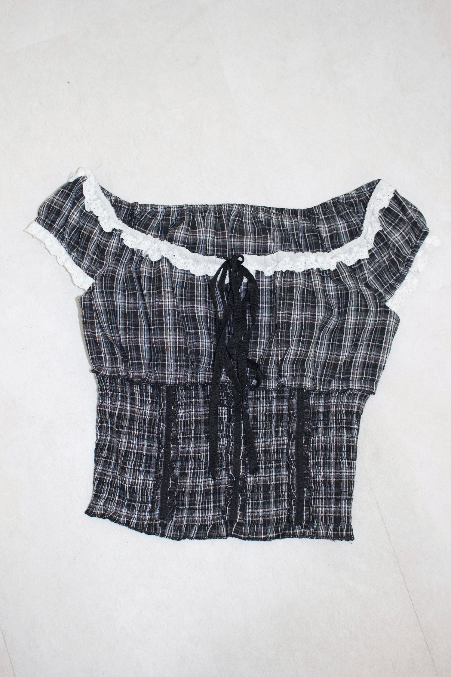 noire check tops.