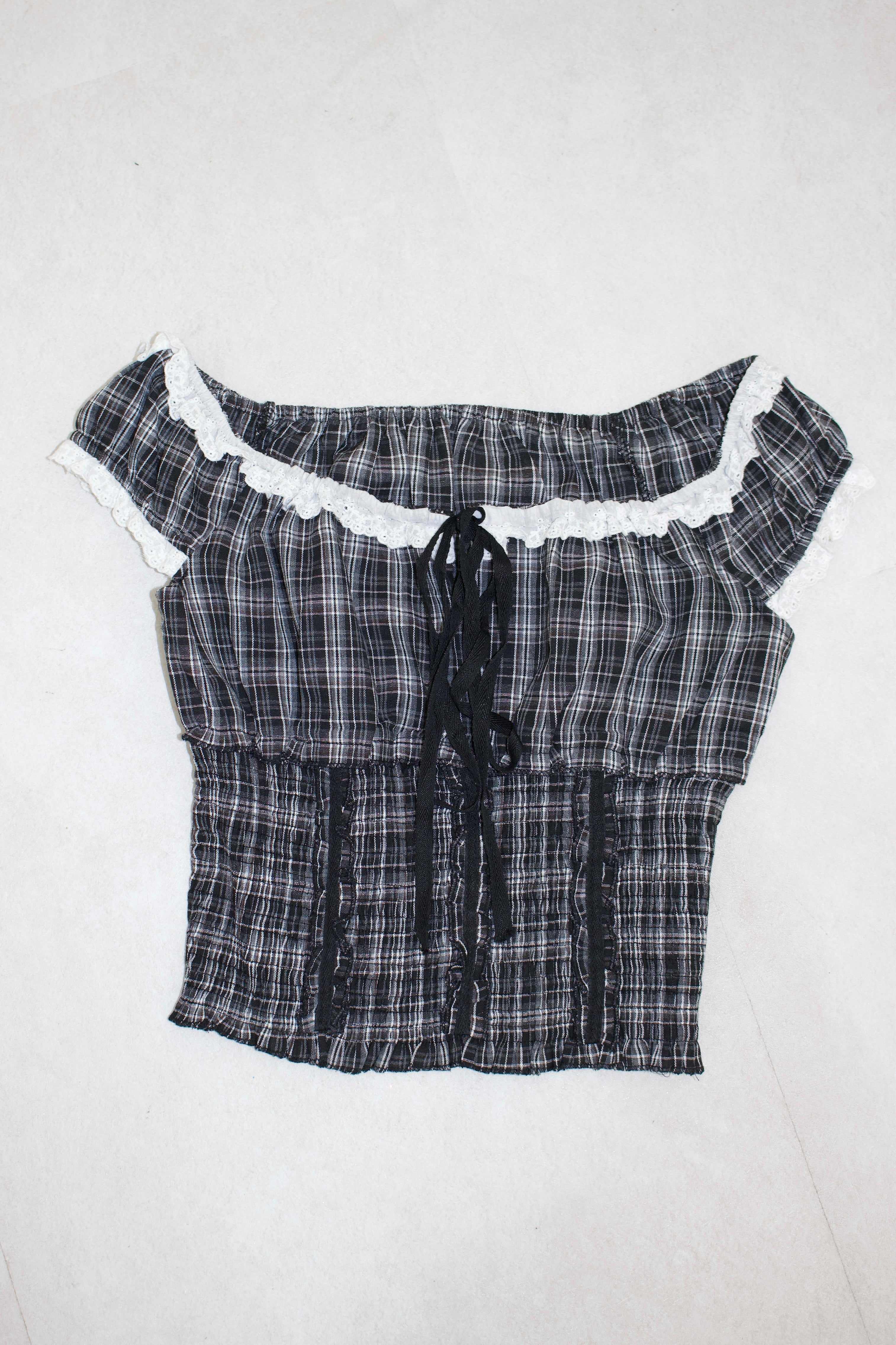 noire check tops.