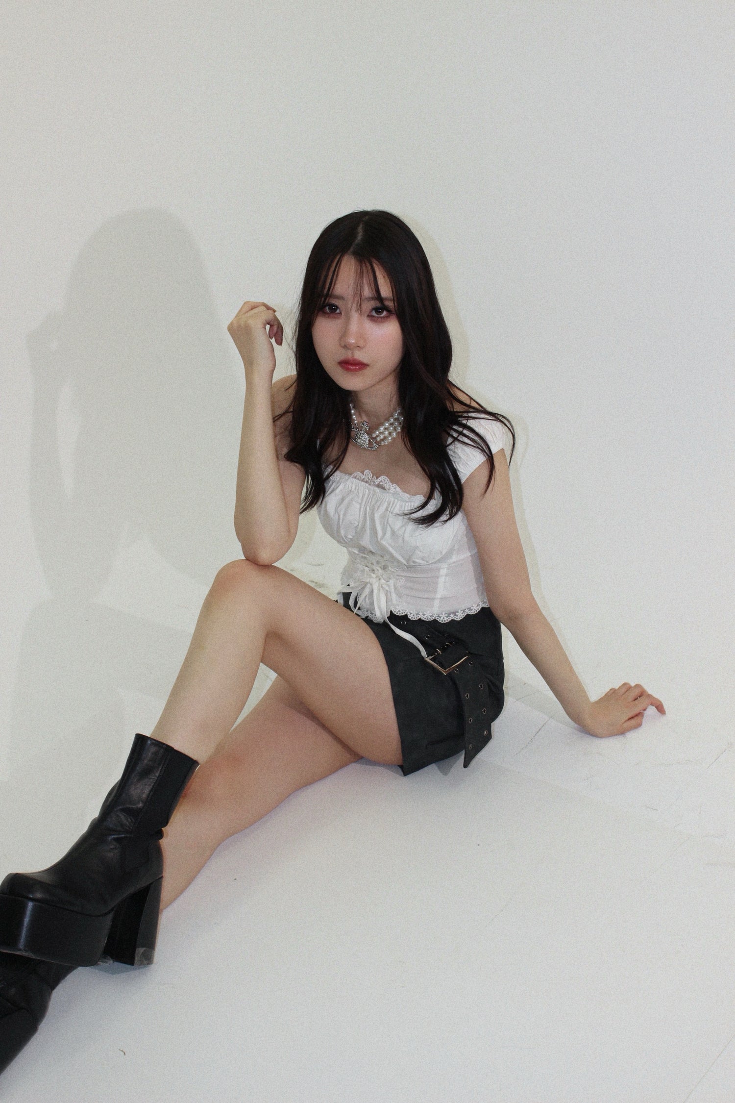 lace-up bustier.