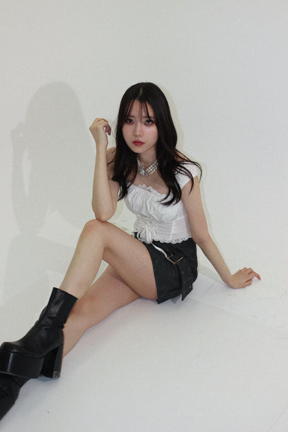 lace-up bustier.