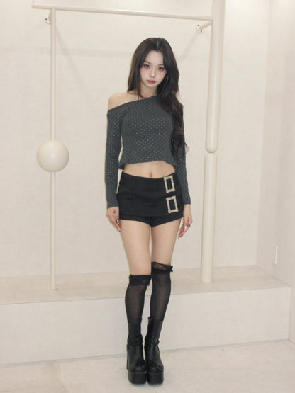 asym noir tops.