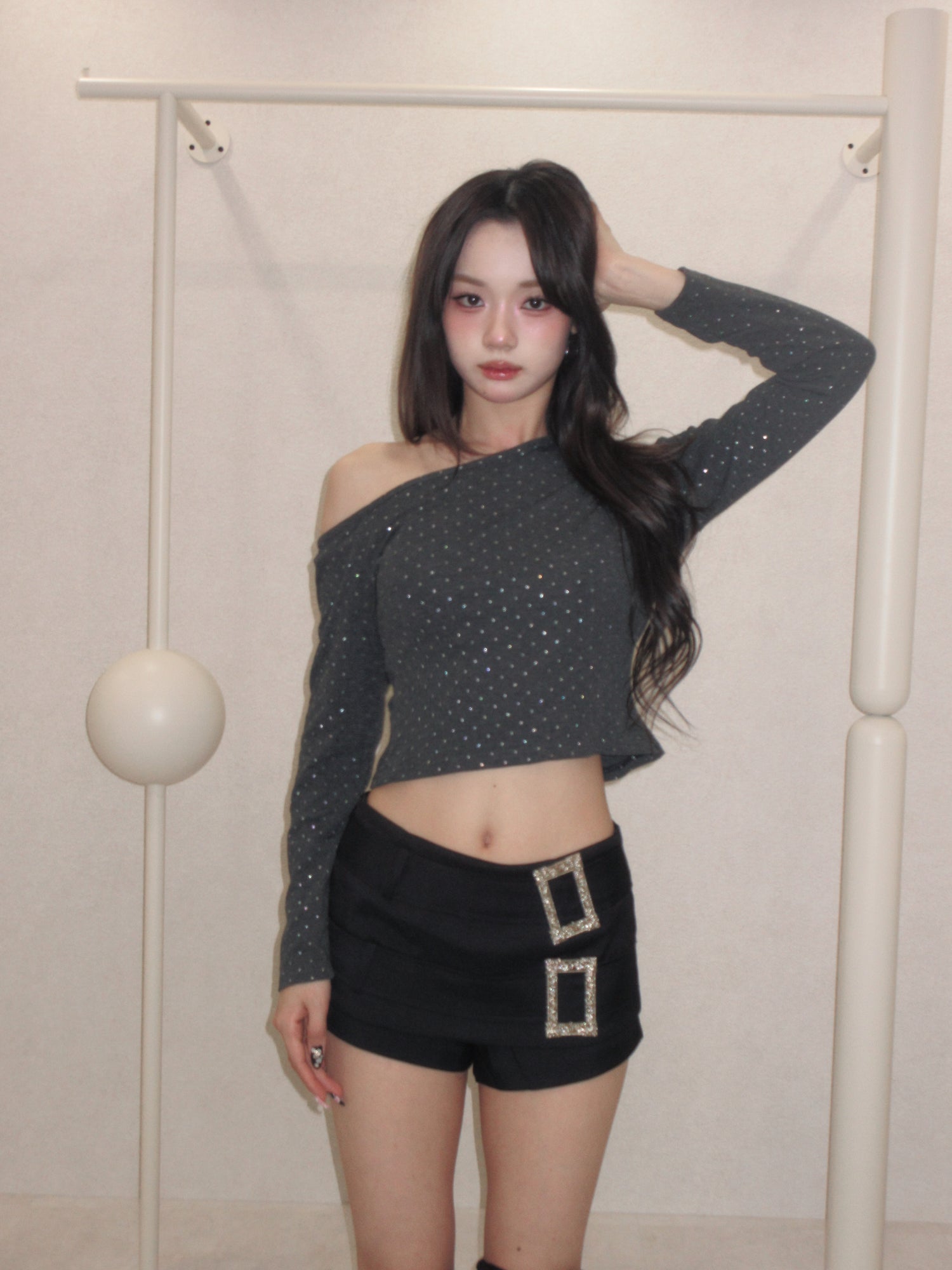 asym noir tops.