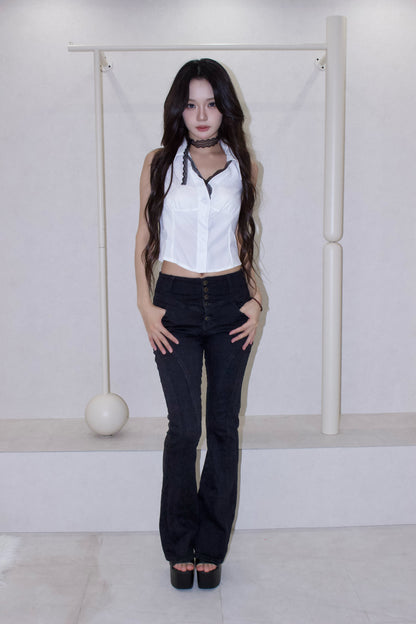 bicolor line shirt.