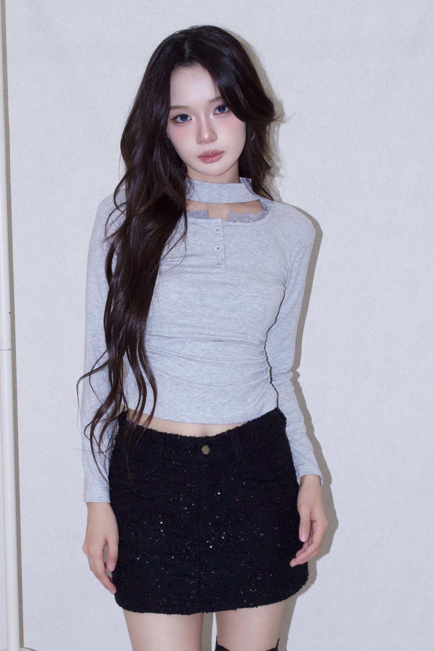 femme chic tops.