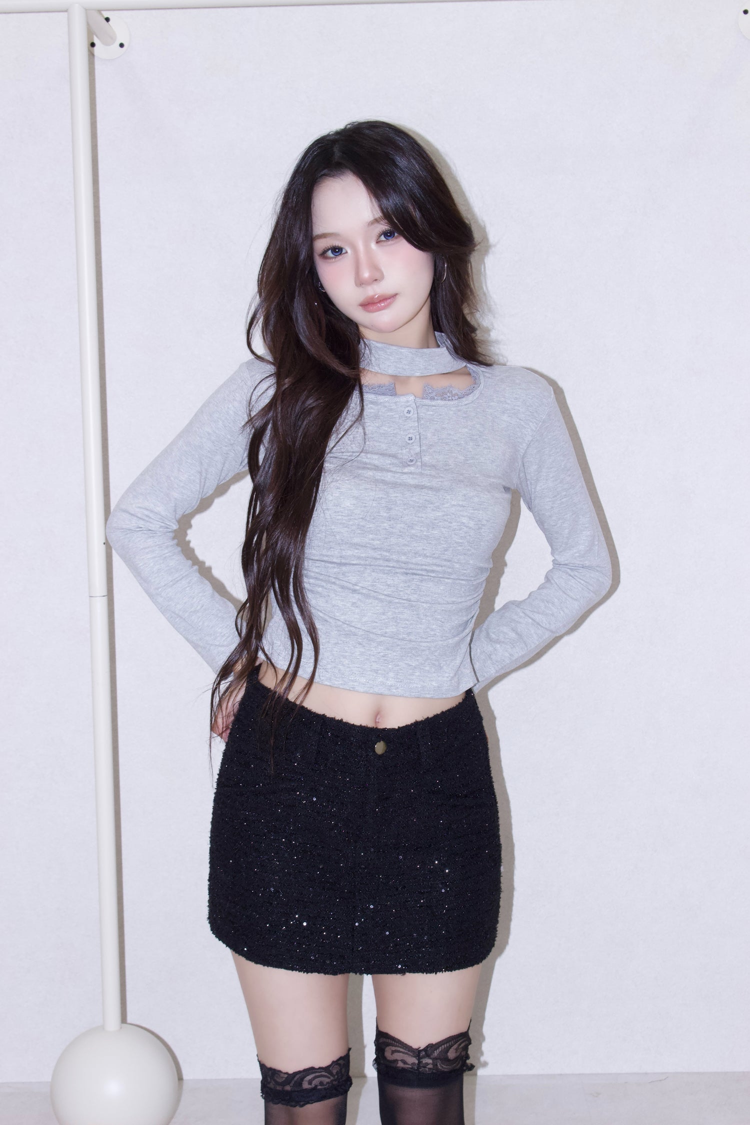 femme chic tops.