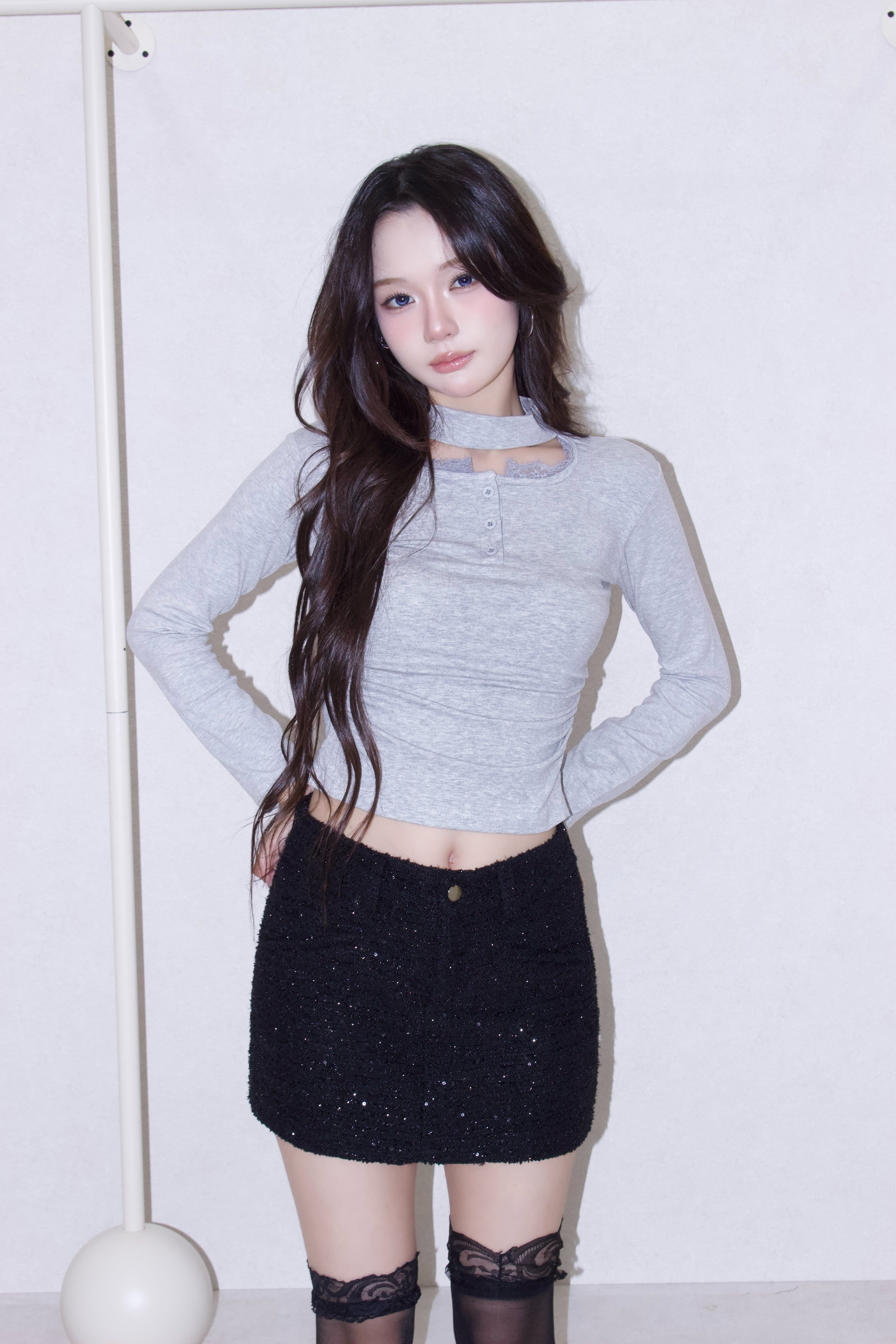 femme chic tops.