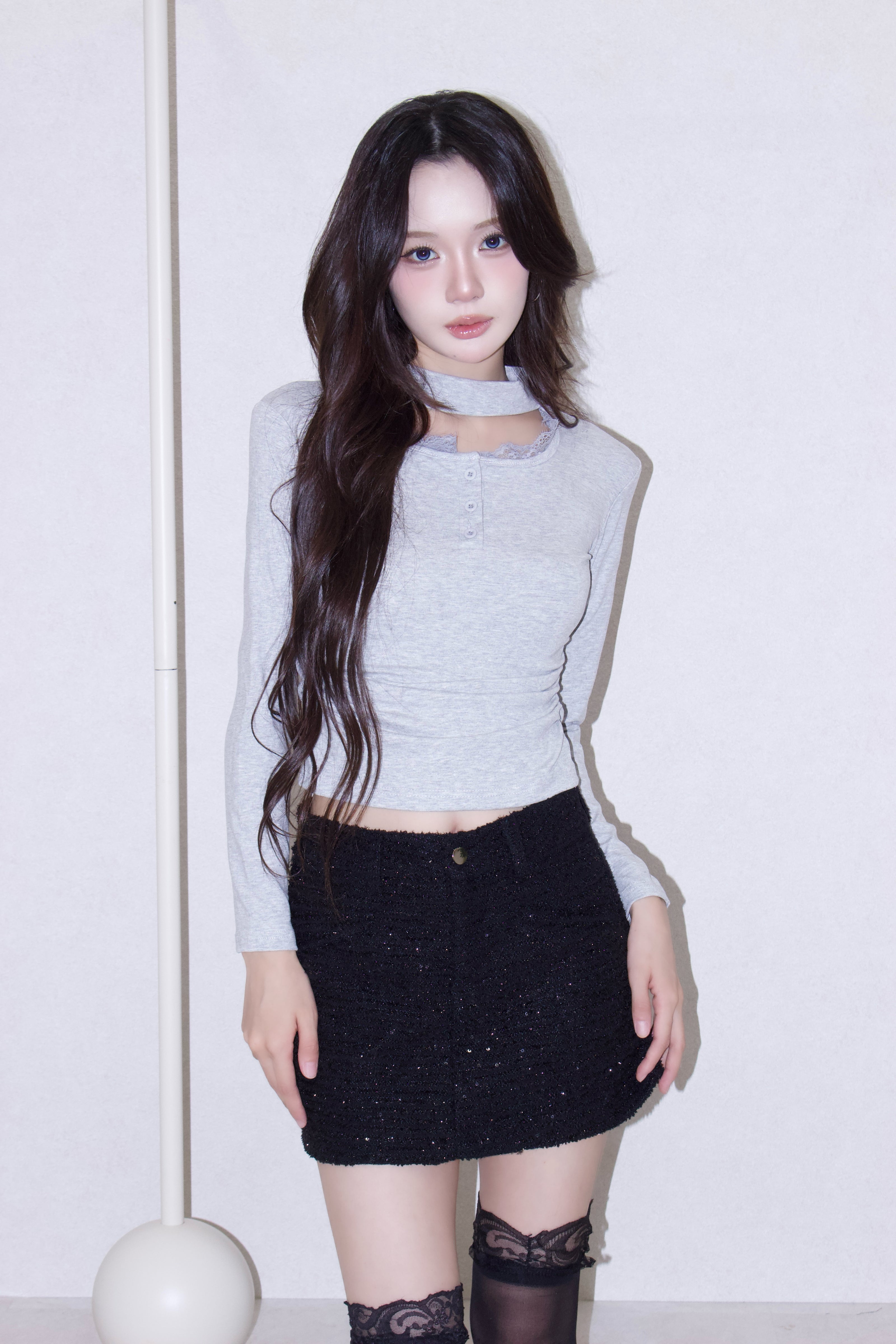 femme chic tops.