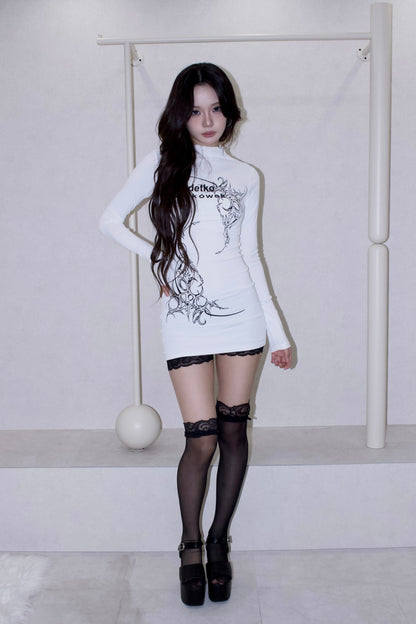 art frame dress.