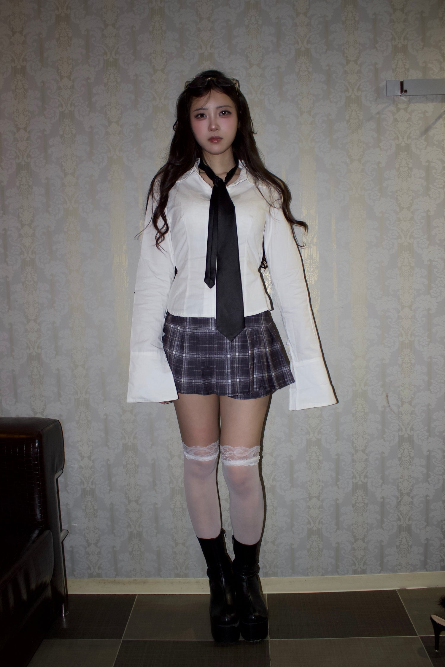 contour ribbon shirt.